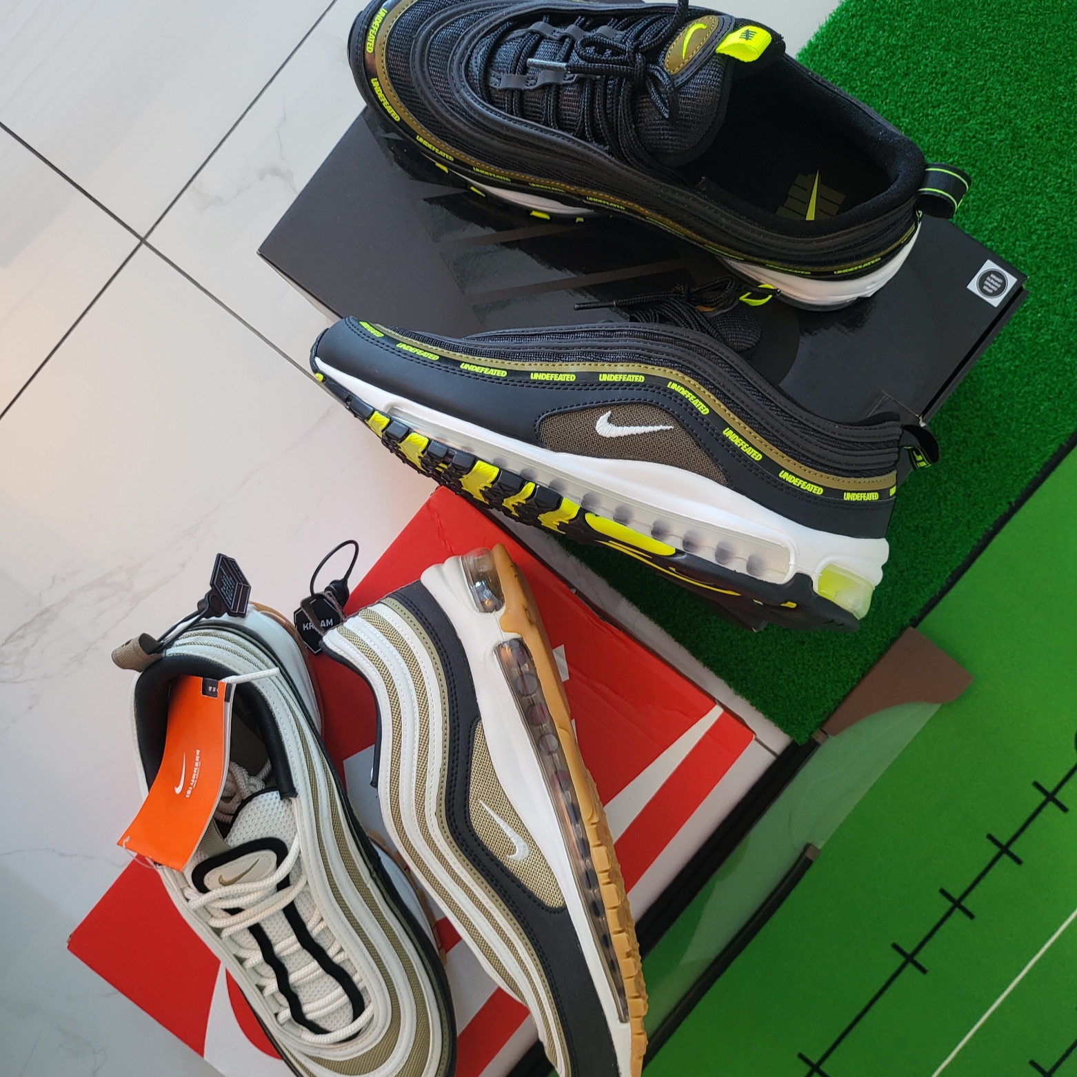 (W) Nike Air Max 97 Next Nature Black 착용 스타일 - 5