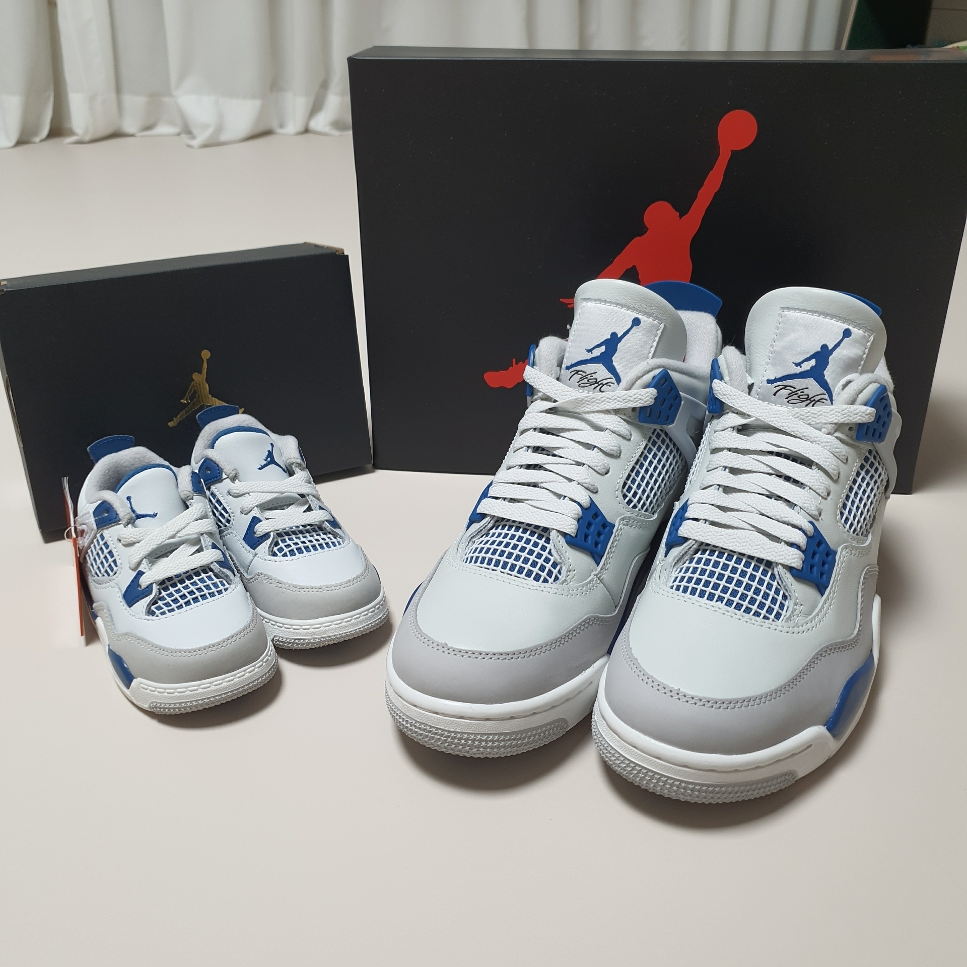 Jordan 4 Retro Industrial Blue, (TD) Jordan 4 Retro Industrial Blue 착용 스타일