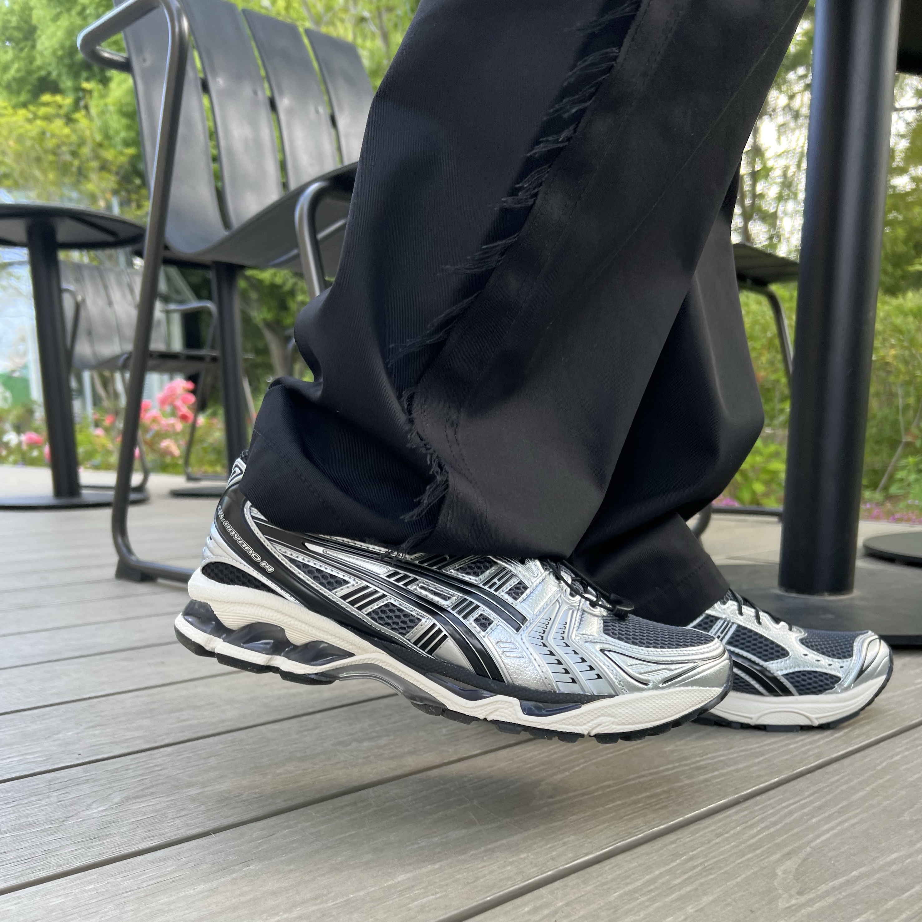 Asics Unlimited Gel-Kayano 14 Carrier Grey Black 착용 스타일 - 1