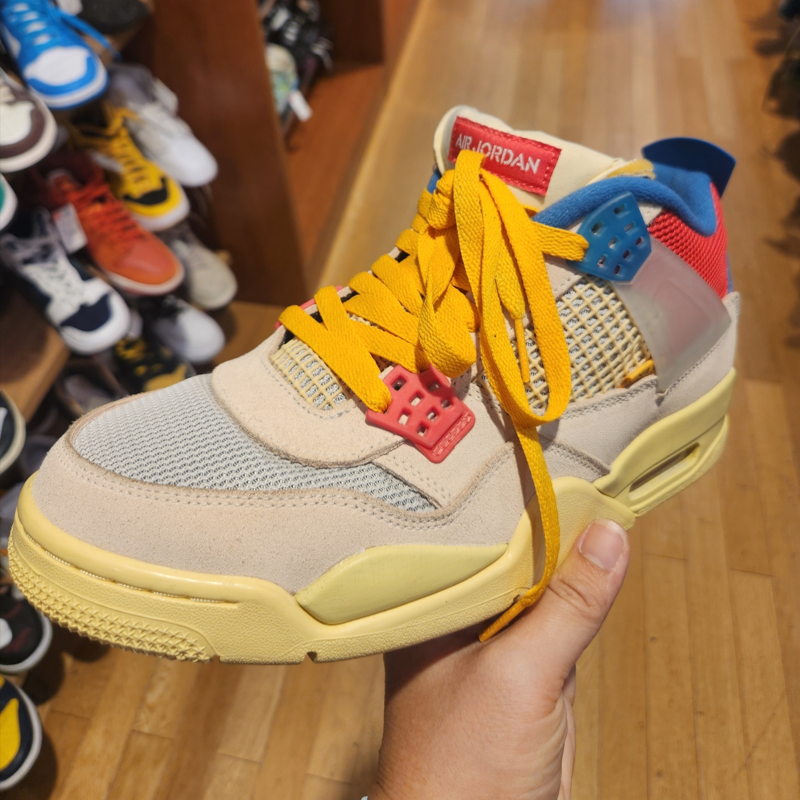 Jordan 4 x Union Retro Guava Ice 착용 스타일