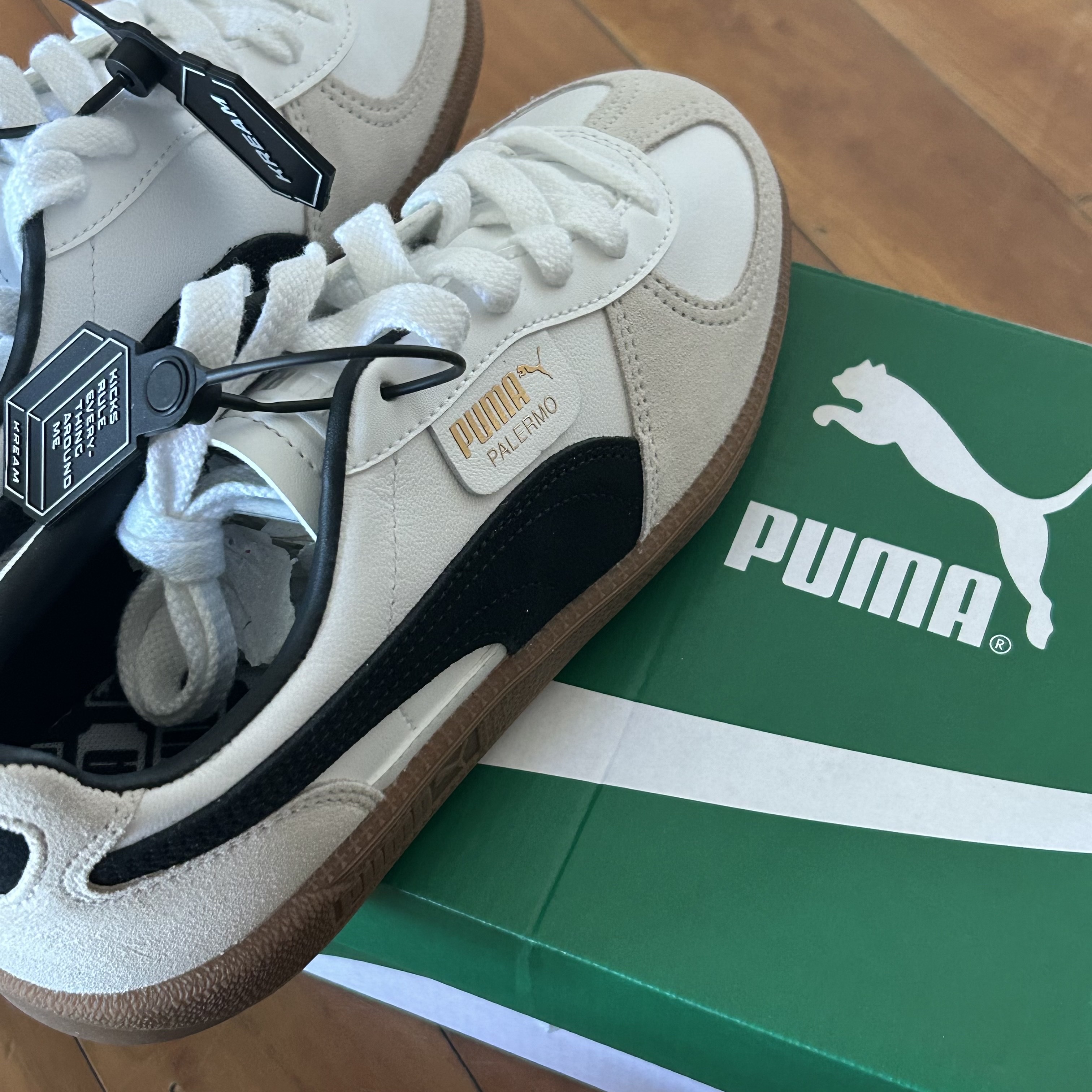 Puma Palermo Leather Puma White Vapor Gray 착용 스타일