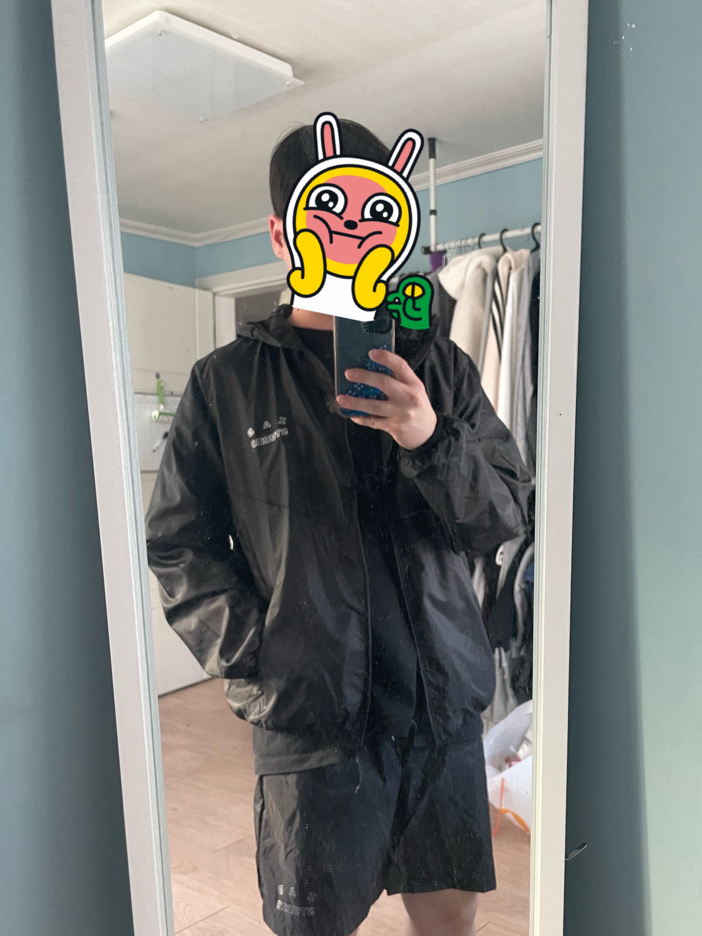 IAB Studio Ripstop Wind Jacket Black, IAB Studio Ripstop Shorts Black 착용 스타일