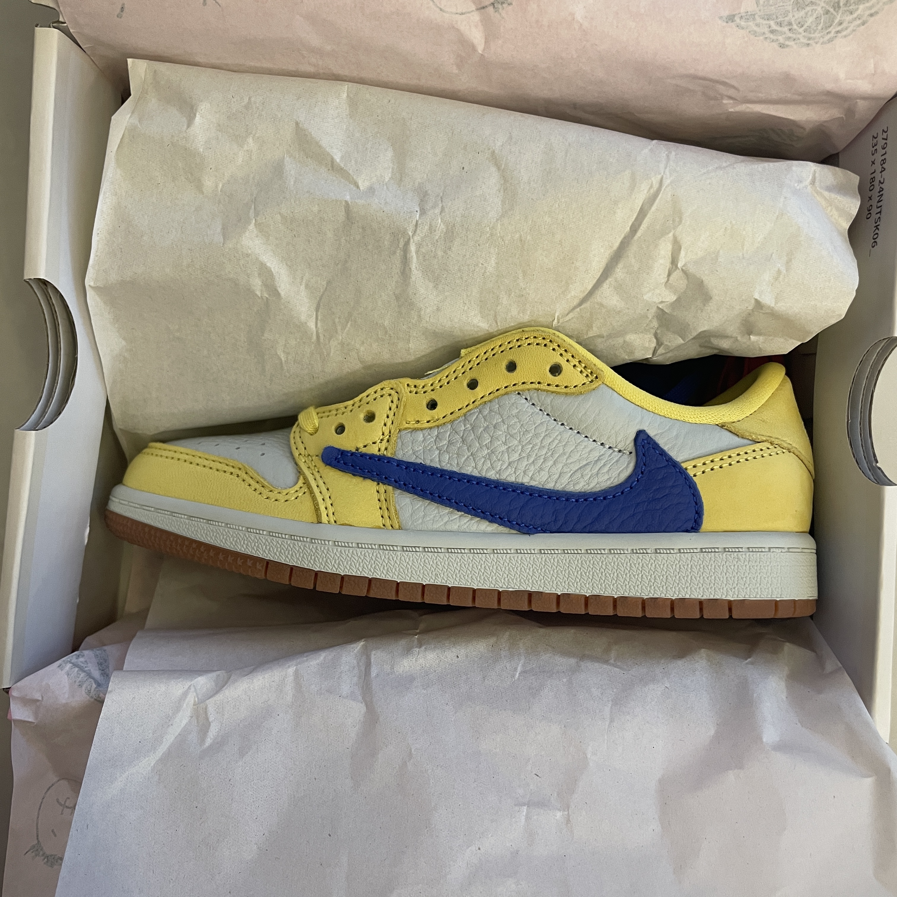 (PS) Jordan 1 x Travis Scott Retro Low OG SP Canary, (PS) Jordan 1 x Travis Scott Retro Low OG SP Black Phantom 착용 스타일 - 2