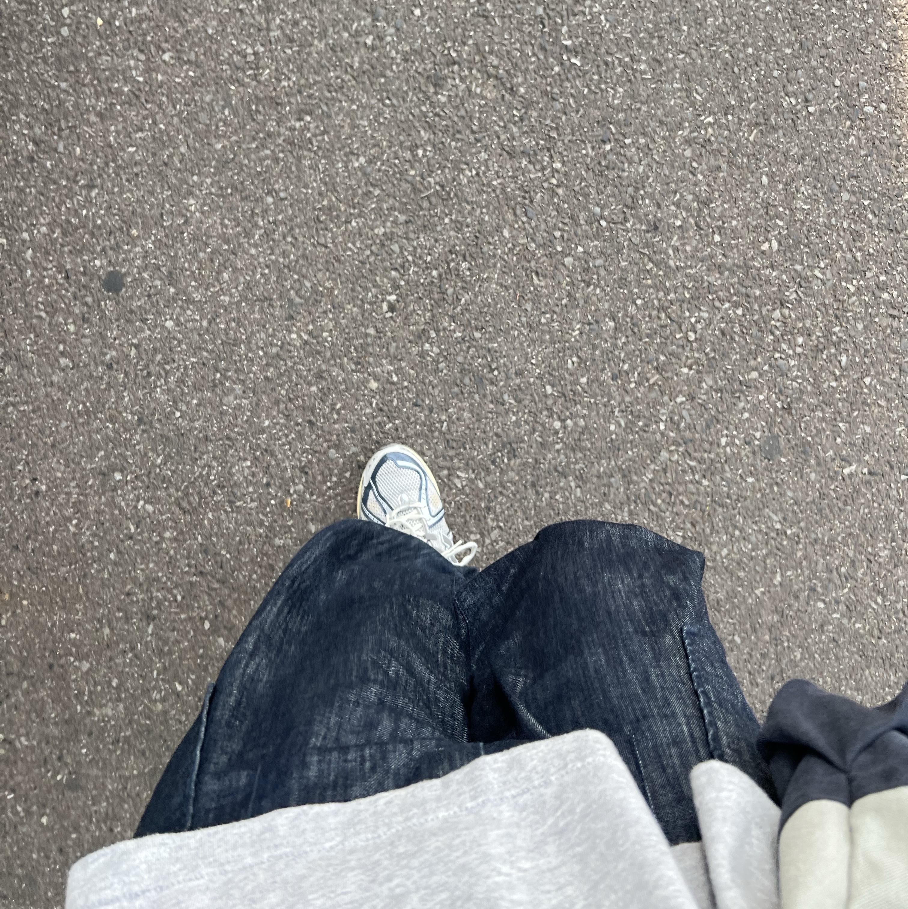 New Balance x Thisisneverthat 1906R 2022 Downtown Run 착용 스타일