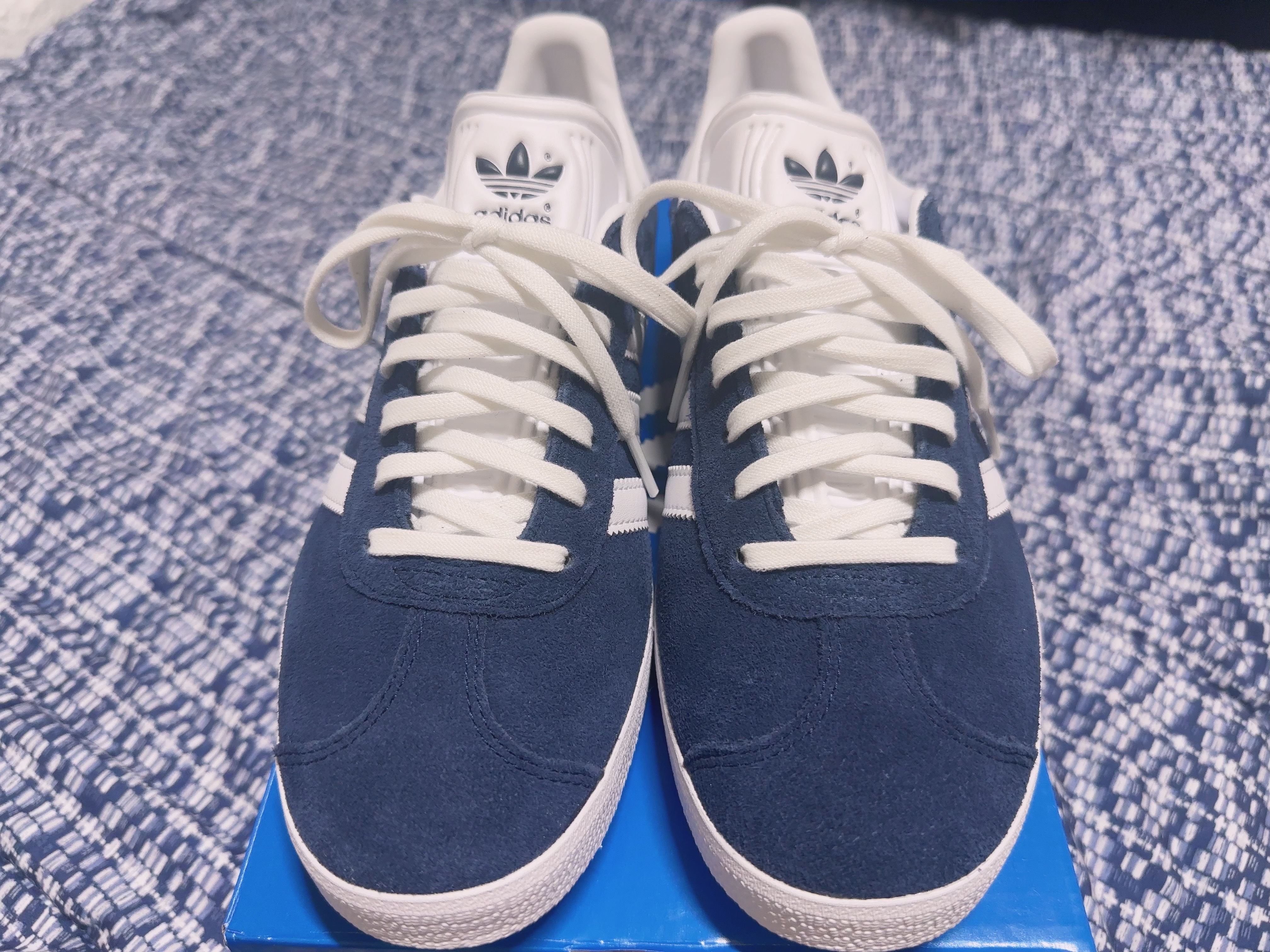 Adidas Gazelle Collegiate Navy 착용 스타일 - 7