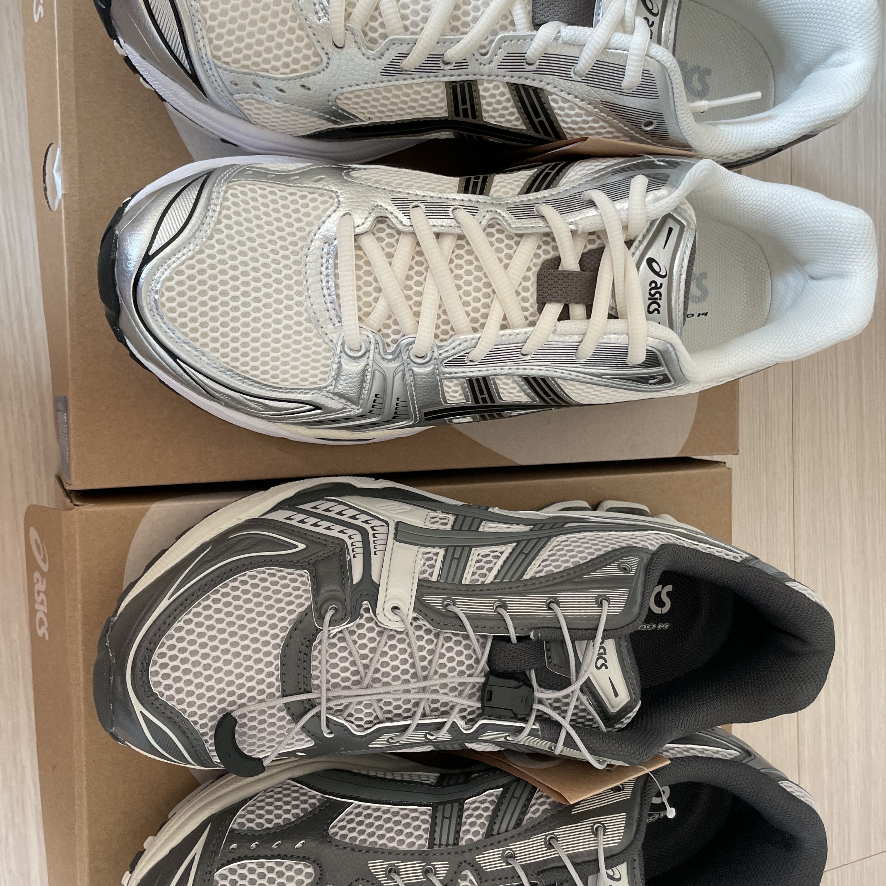 Asics Gel-Kayano 14 Cream Black, Asics Unlimited Gel-Kayano 14 Oyster Grey Clay Grey 착용 스타일 - 2