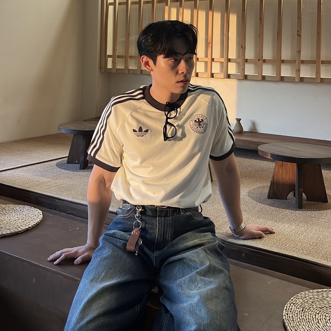 Adidas German Adicolor Classic 3-Stripes T-Shirt Off White - KR Sizing 착용 스타일