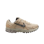 (W) Nike Zoom Vomero 5 Pearl White Chrome