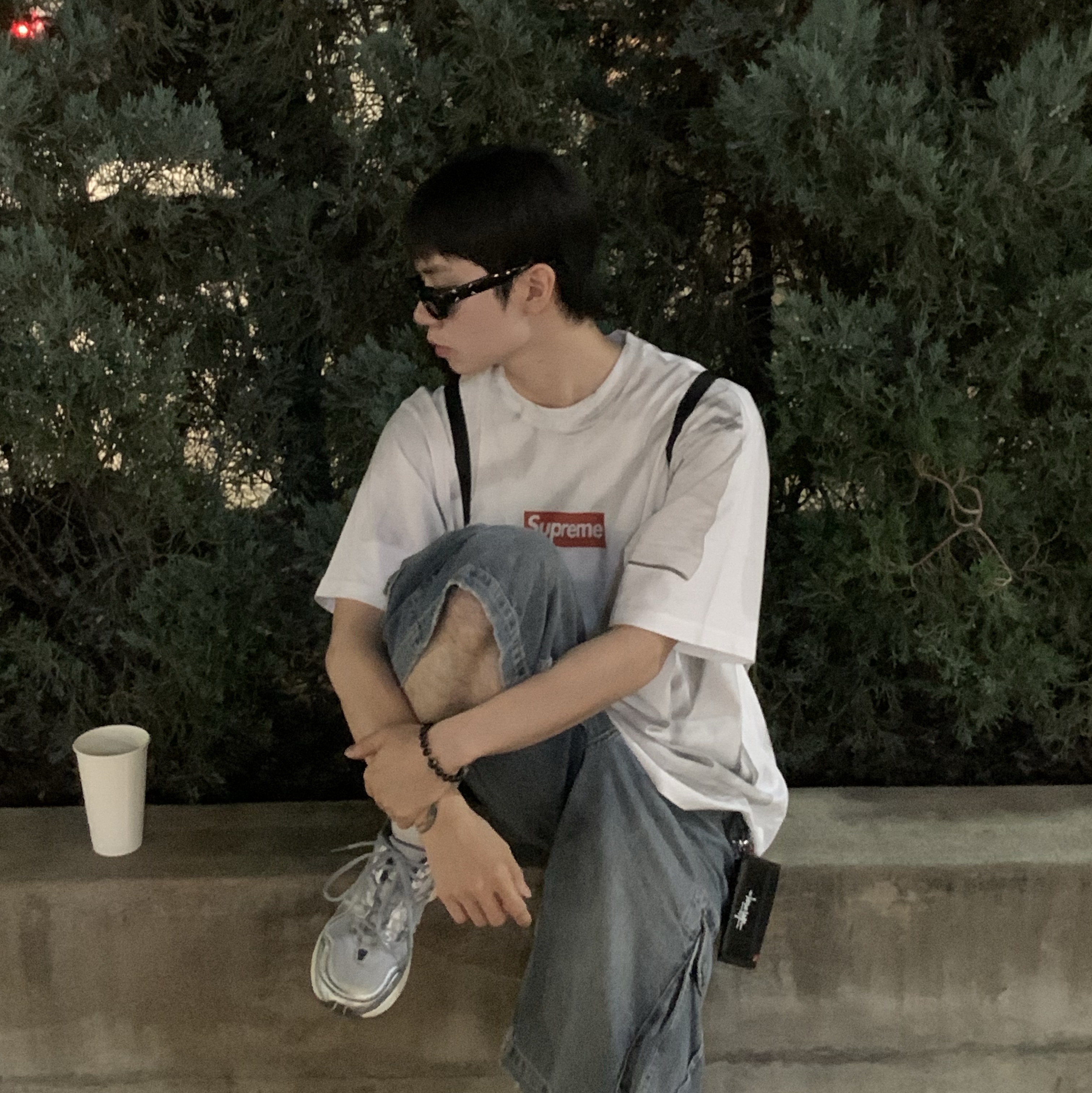 Supreme x MM6 Maison Margiela Box Logo T-Shirt White - 24SS, Asics Gel-1090 Piedmont Grey 착용 스타일 - 4