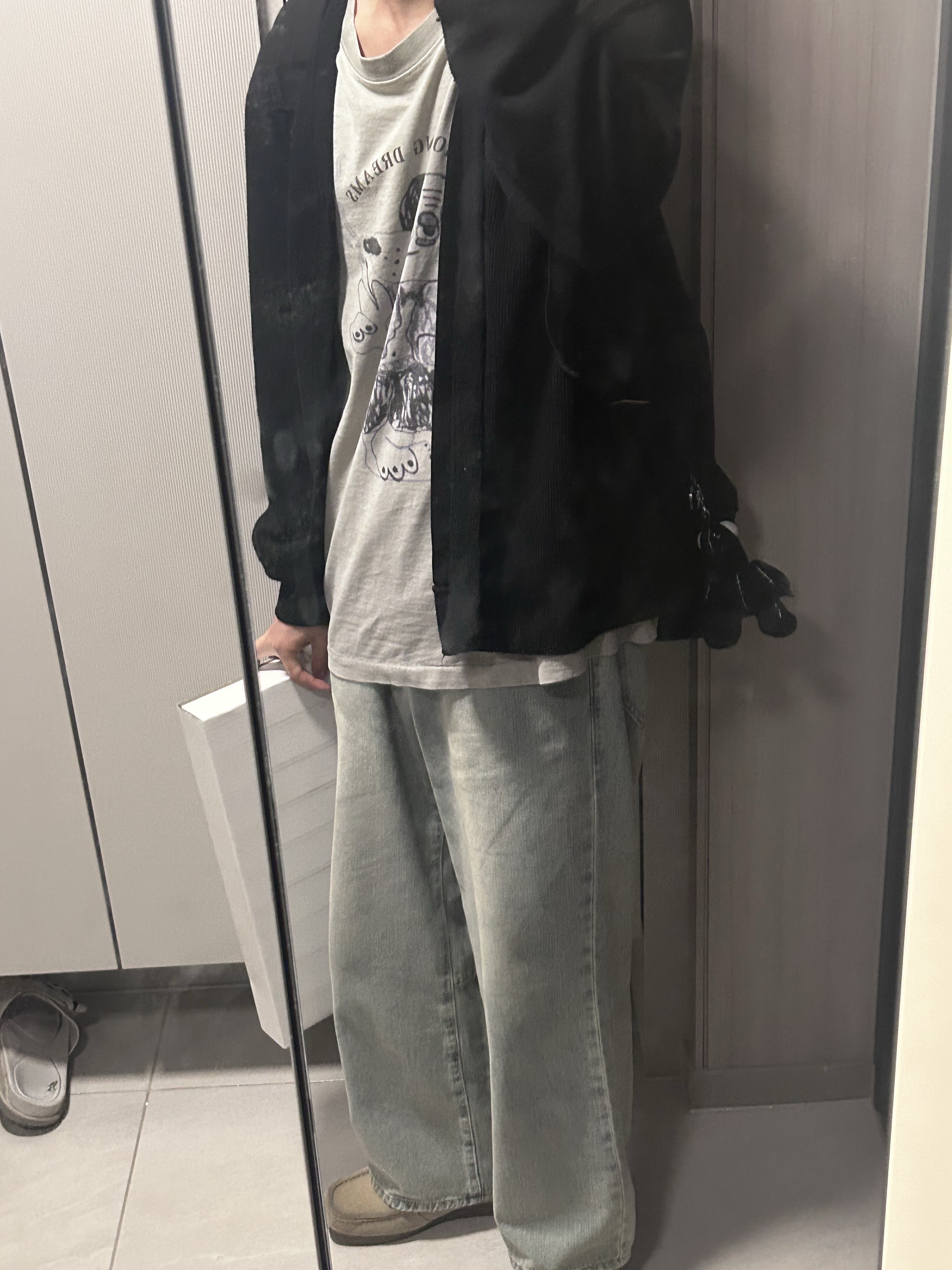 GU Real Leather Moccasin Shoes Beige, Polyteru Human Index Index Track Pants Black/White 착용 스타일 - 1