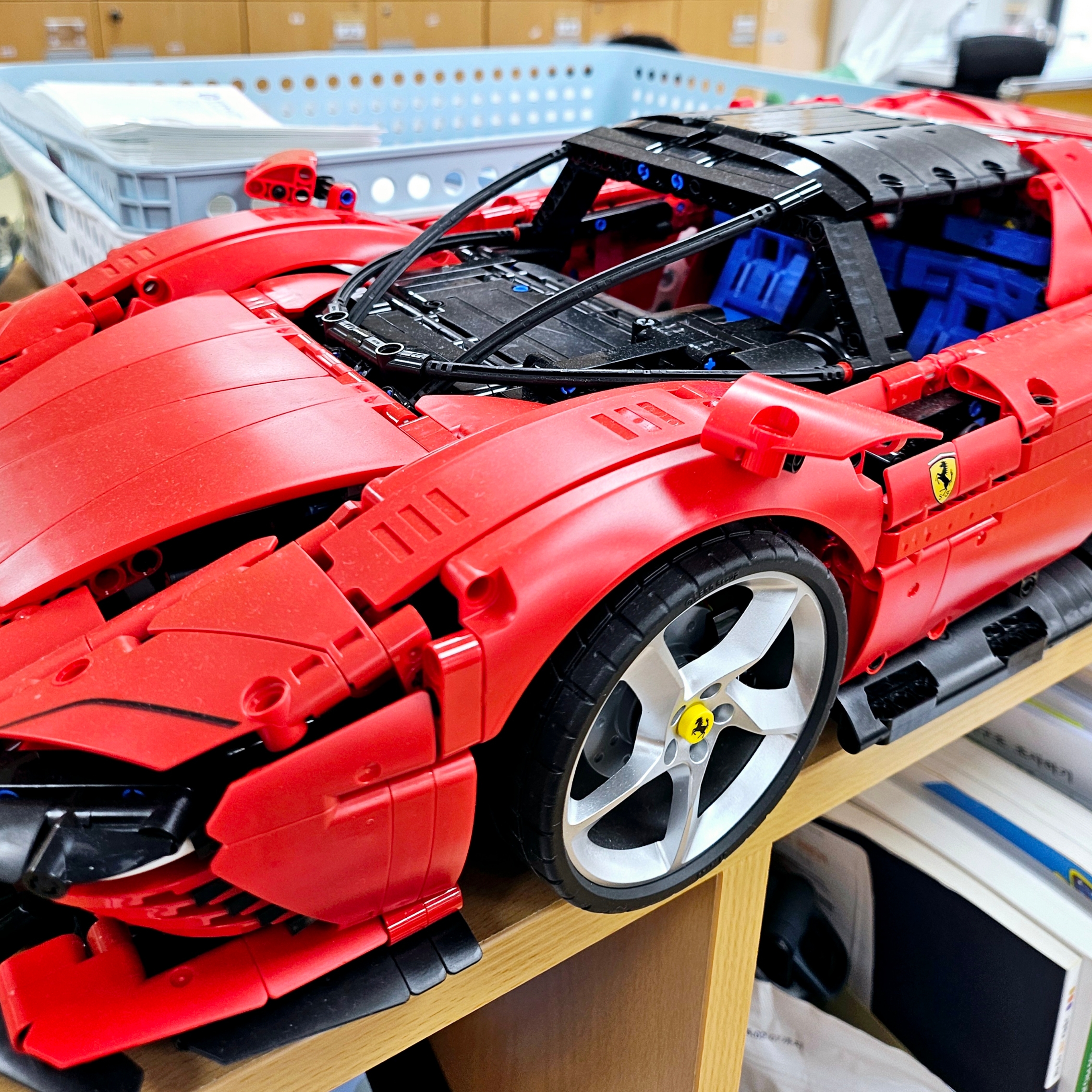 Lego Ferrari Daytona SP3 착용 스타일