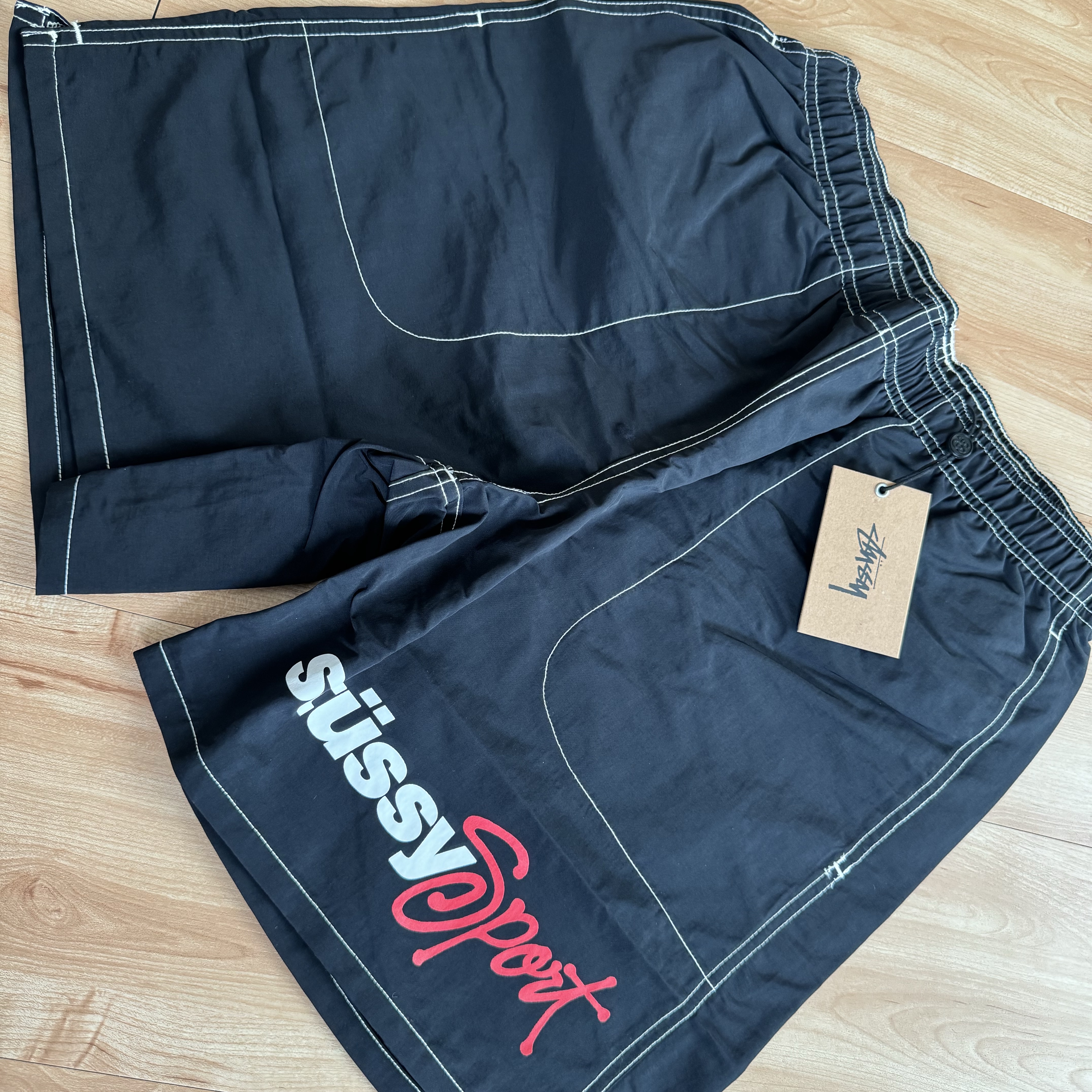 Stussy Sport Water Shorts Black 착용 스타일 - 1