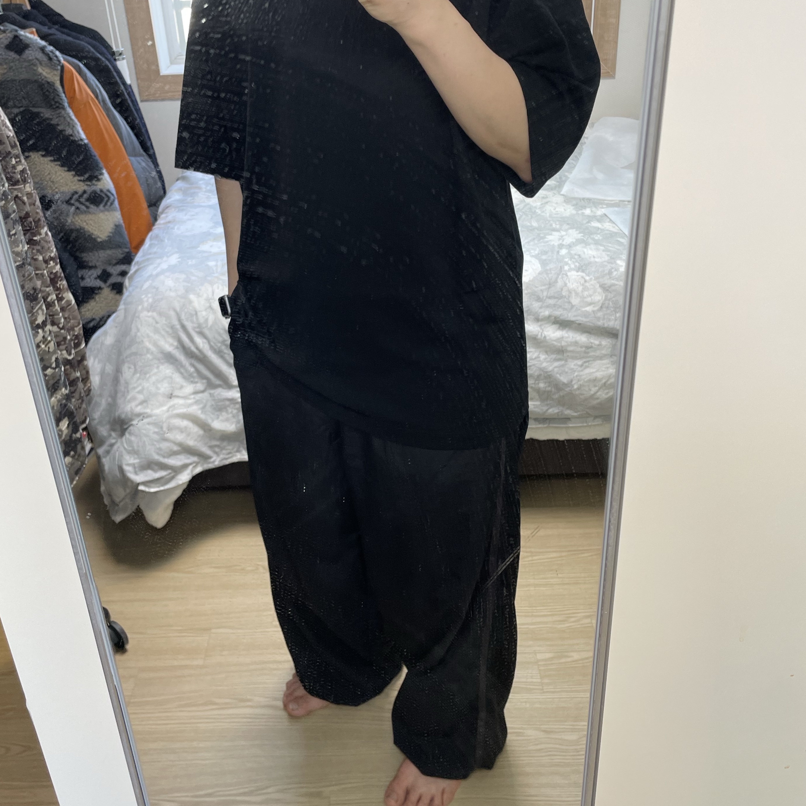 Polyteru Human Index Human Jumbo 1/2 T-Shirt Black, Polyteru Human Index Index Track Pants Black/Purple 착용 스타일 - 1