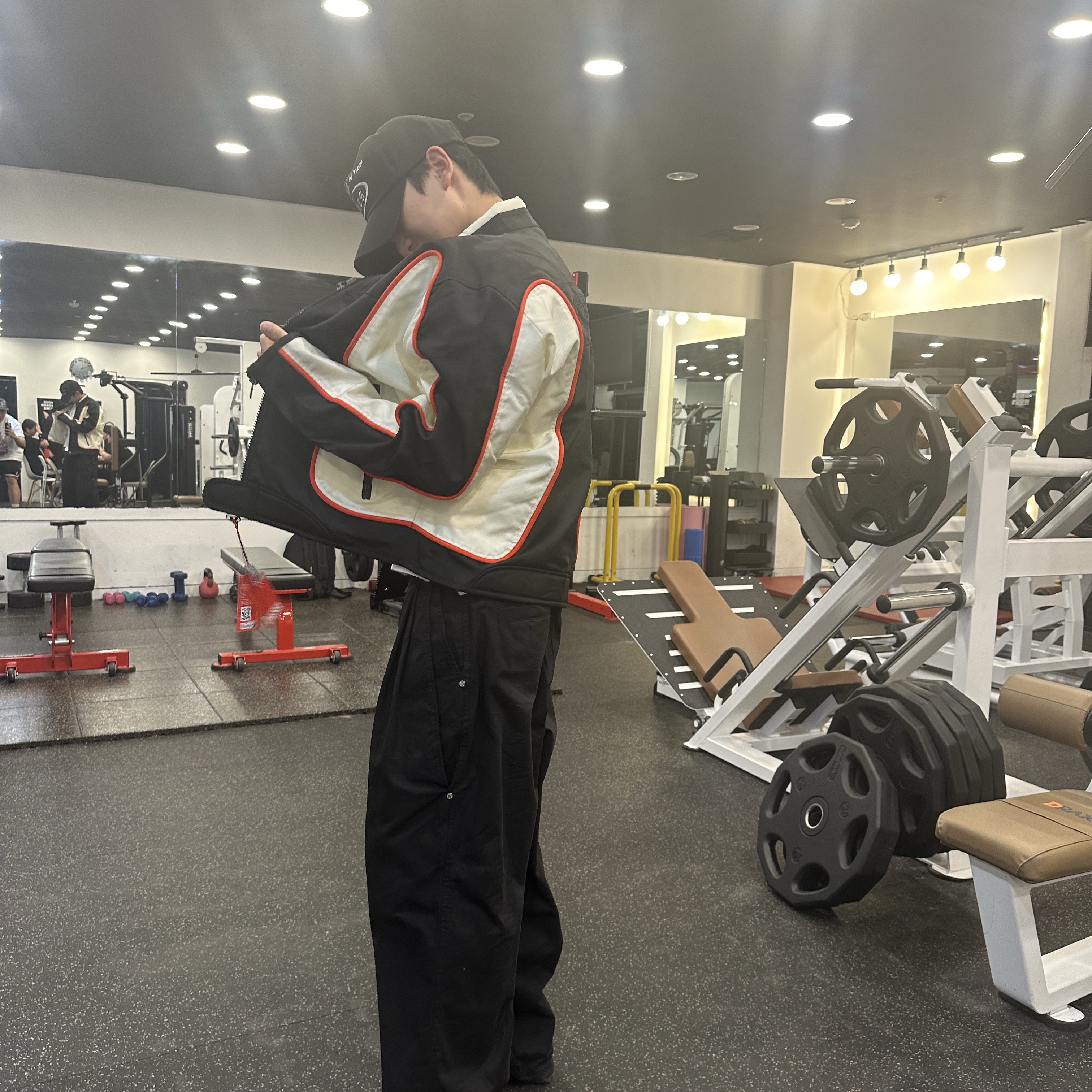 Diesel J-Blink Biker Jacket in Colour-Block Nylon Black White 착용 스타일