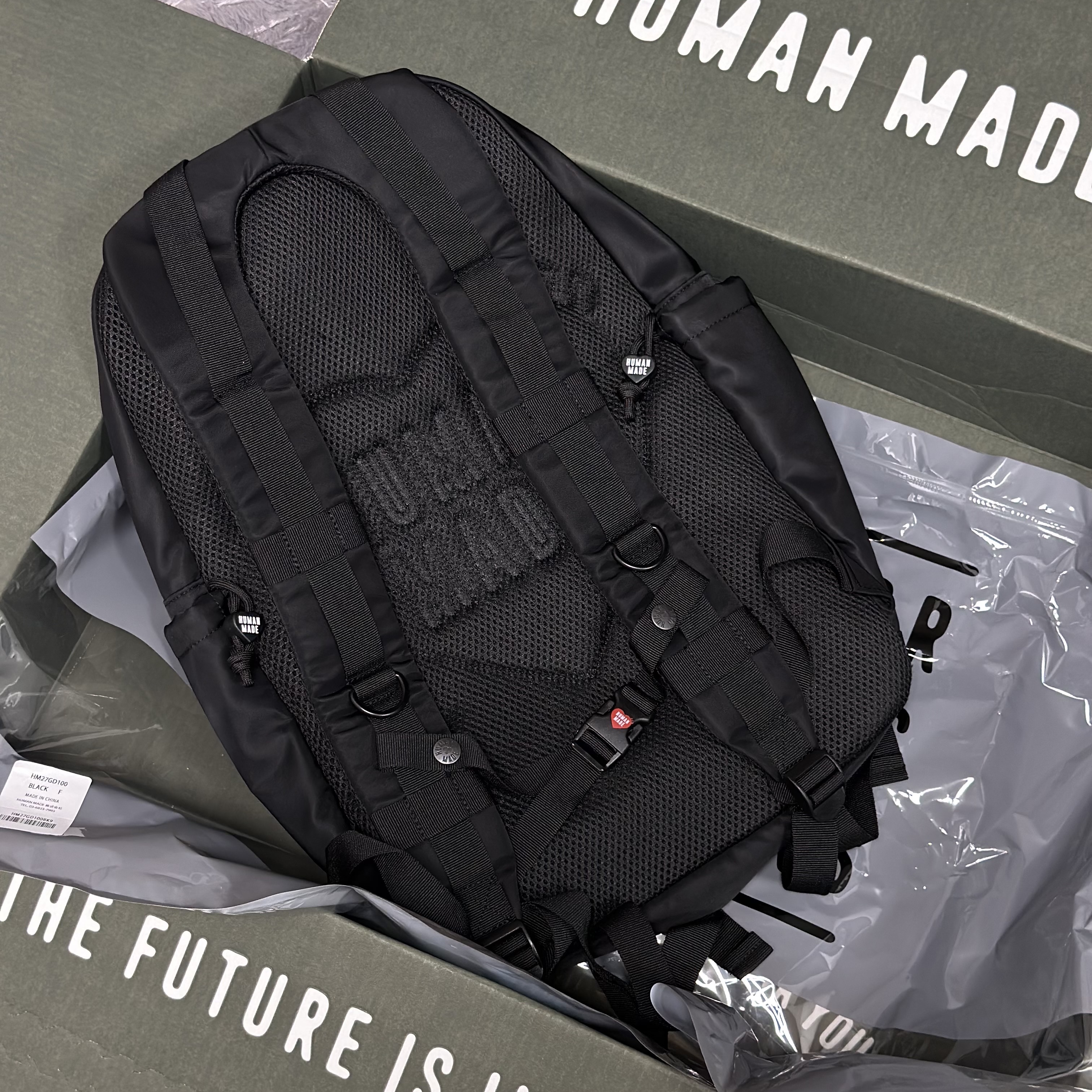 Human Made Military Backpack Black 착용 스타일 - 2