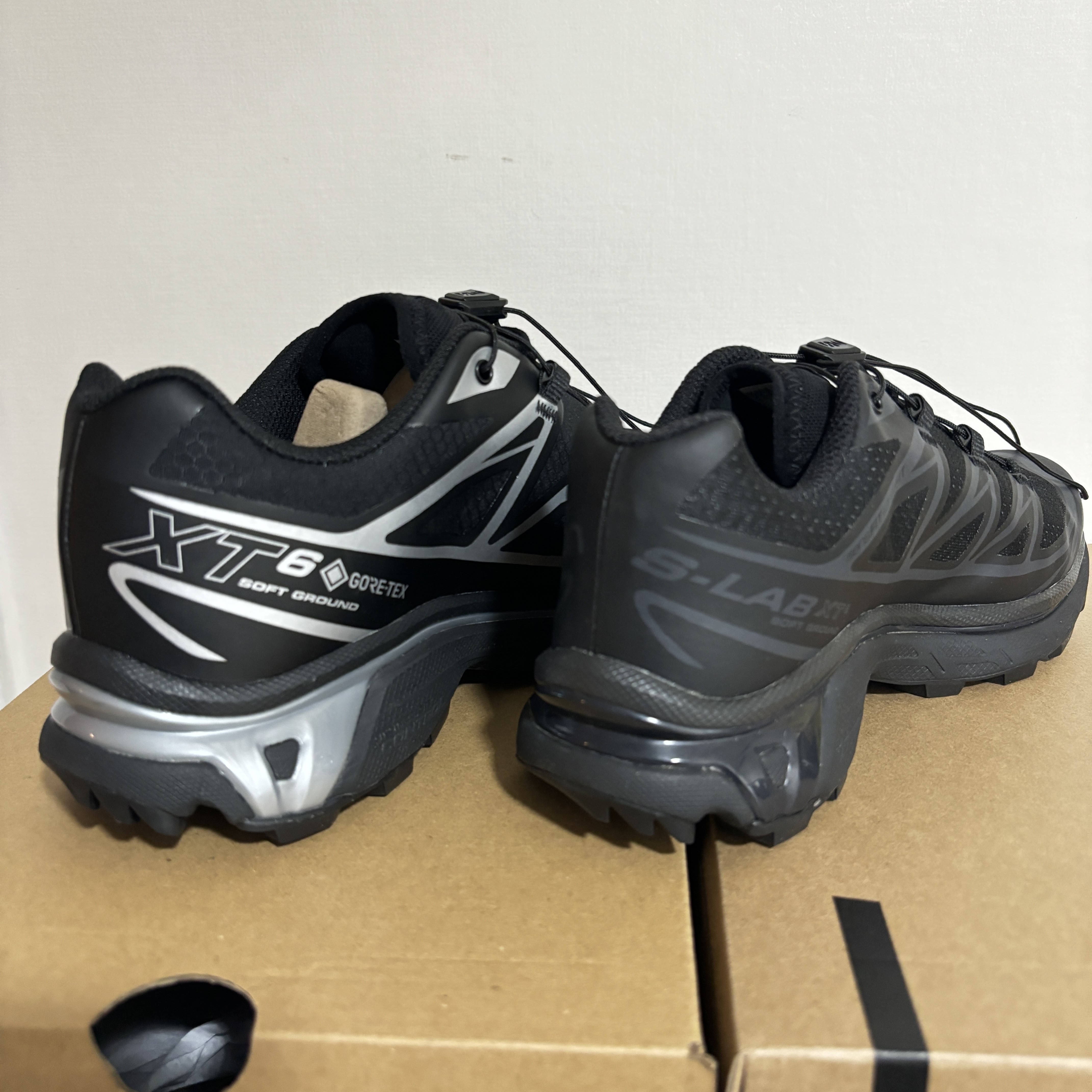Salomon XT-6 GTX Black Silver, Salomon XT-6 ADV Black 착용 스타일 - 3