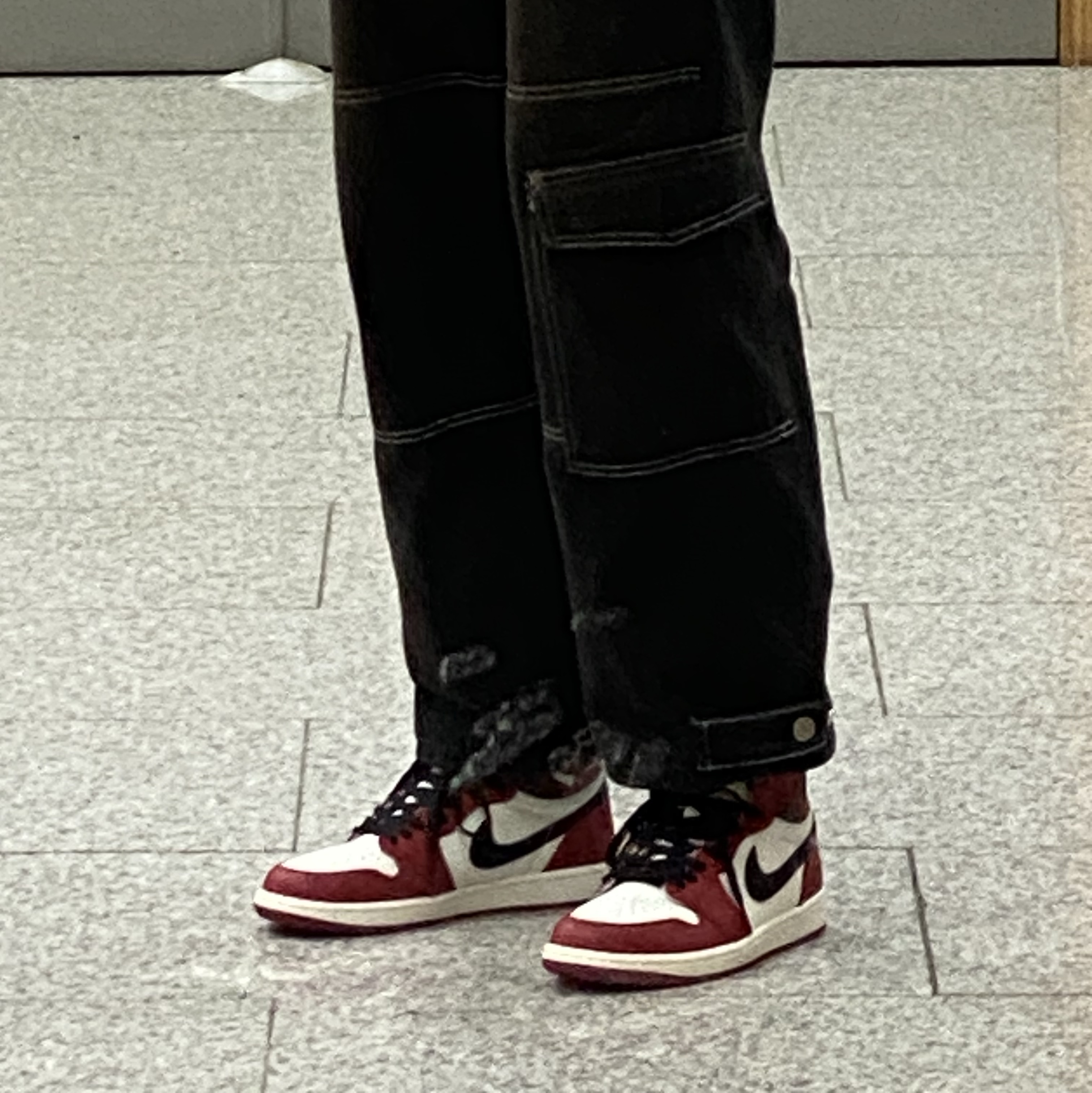 Jordan 1 Retro High OG Chicago 2022, Jordan 1 Retro High OG University Blue 착용 스타일 - 2