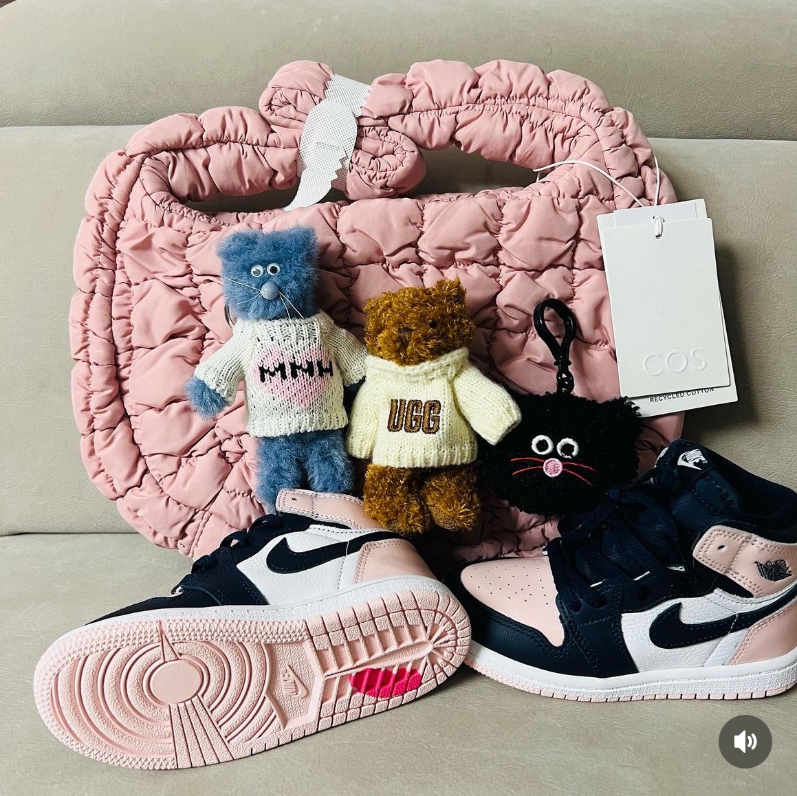 (TD) Jordan 1 x Travis Scott Retro Low OG SP Medium Olive, Nike x Supreme Air Force 1 Low Black 착용 스타일 - 6