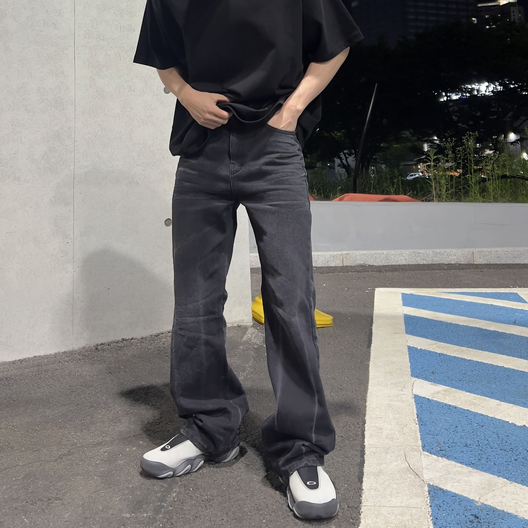 Oakley Factory Team x Brain Dead Flesh White Birch, Oakley Factory Team x Brain Dead Flesh Milk Black 착용 스타일 - 6