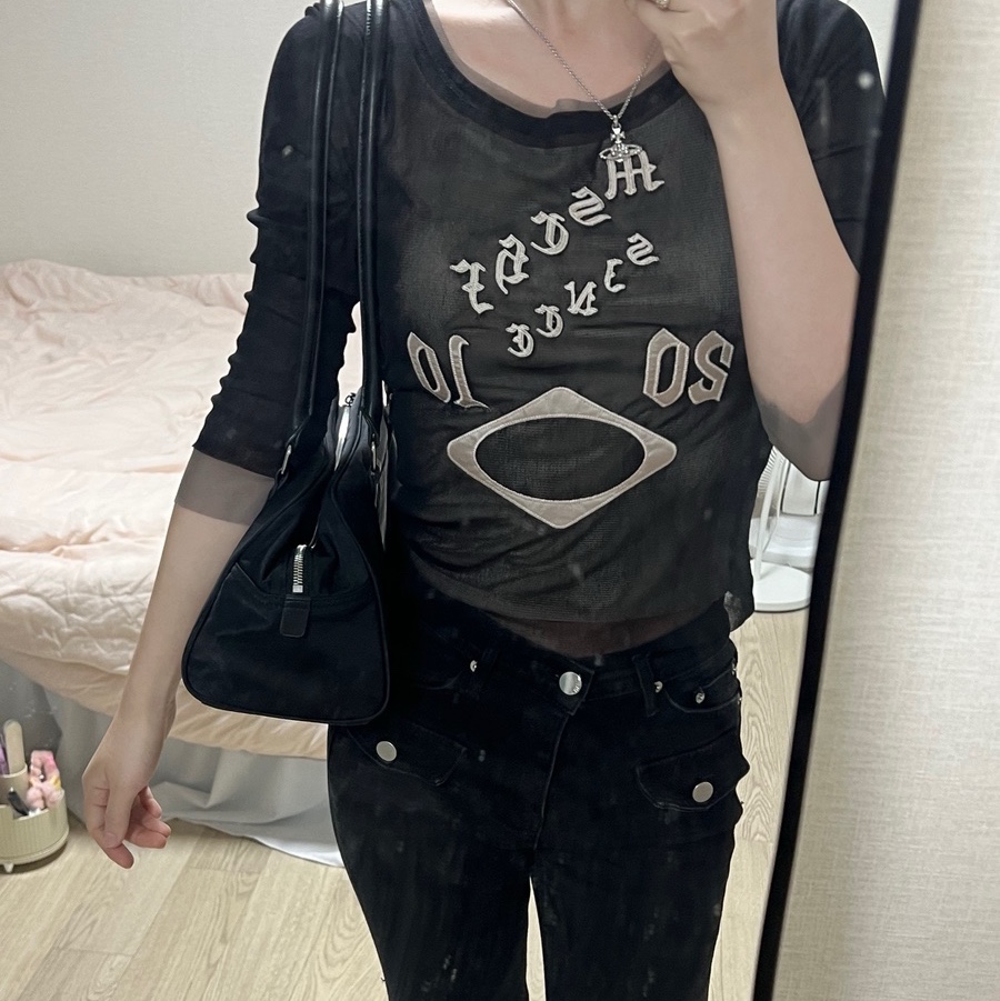 Mischief Rhombus Basic T-Shirt Black 착용 스타일 - 2