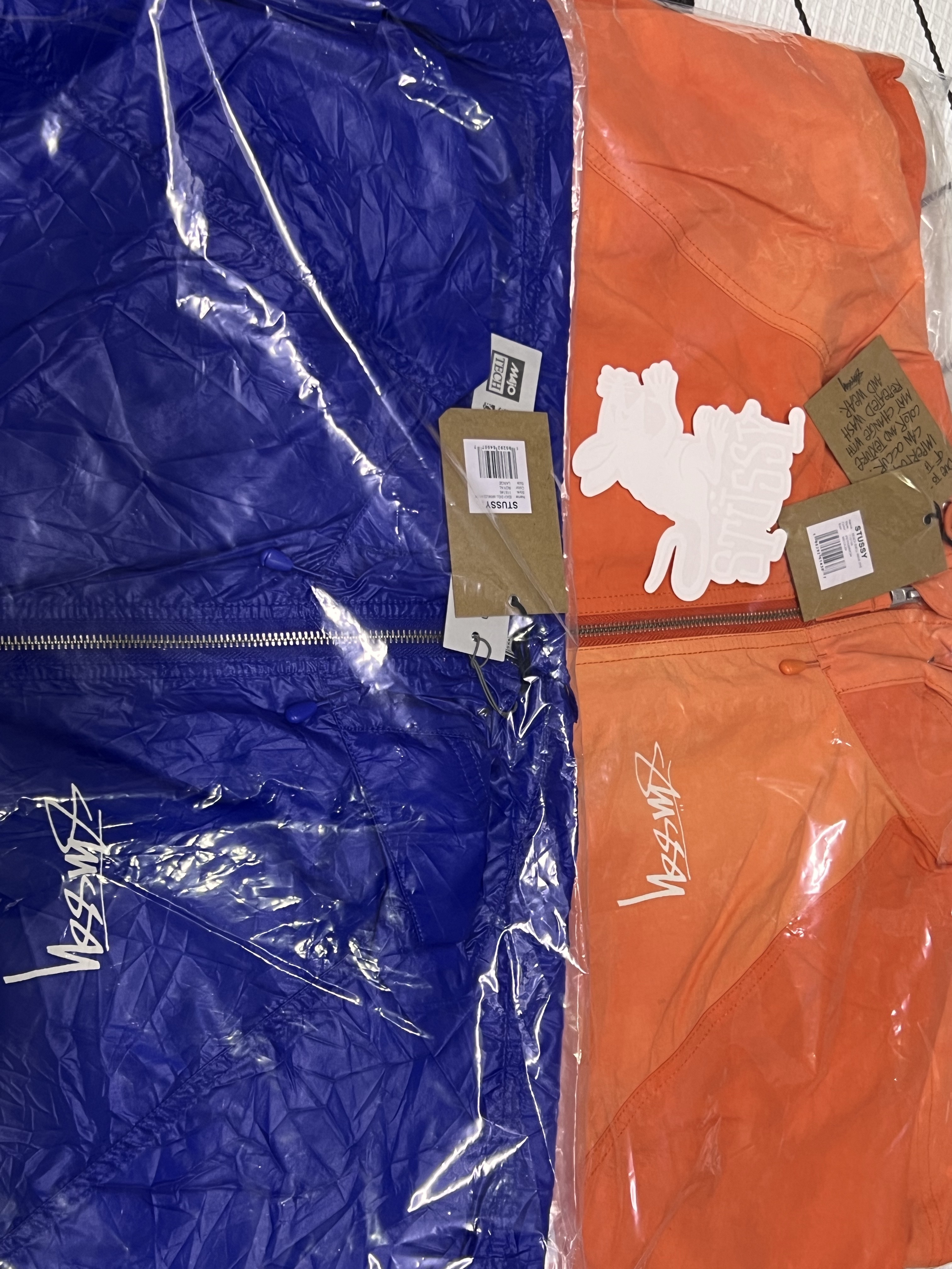 Stussy Beach Shell Wrinkled Nylon Jacket Royal 착용 스타일 - 1