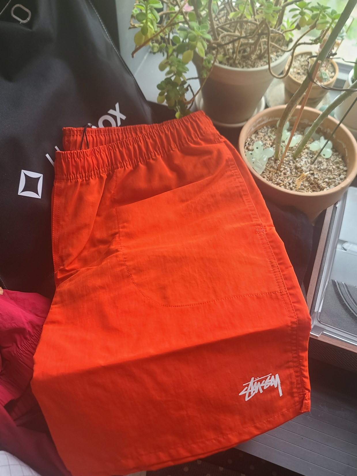 Stussy Stock Water Shorts Bright Red, Stussy Stock Water Shorts Bright Red 착용 스타일