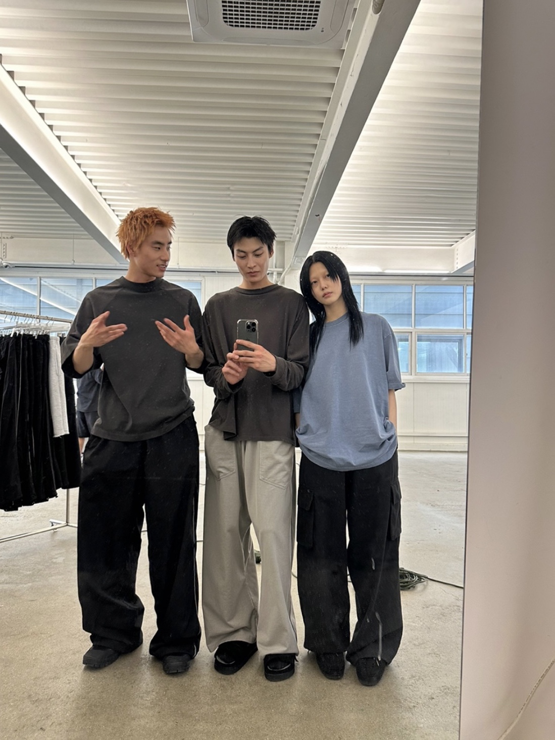 Polyteru Human Index Index Sweatpants Gray, Polyteru Human Index Human Regular 1/2 T-Shirt Dyed Blue 착용 스타일 - 2