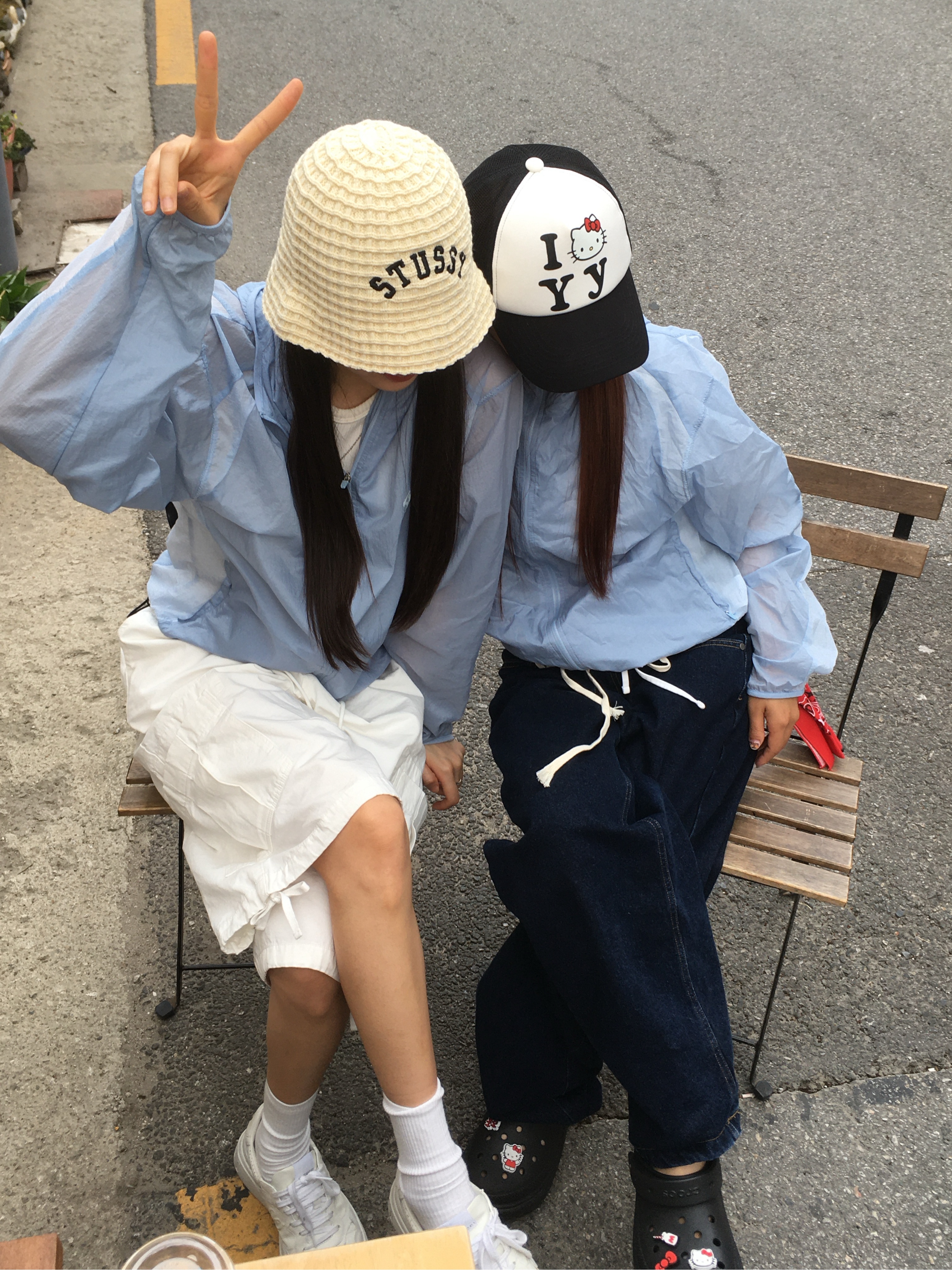 Stussy Bucket Hat Waffle Knit Bone, Sansan Gear Paneled Jacket Sky Blue - 24SS 착용 스타일
