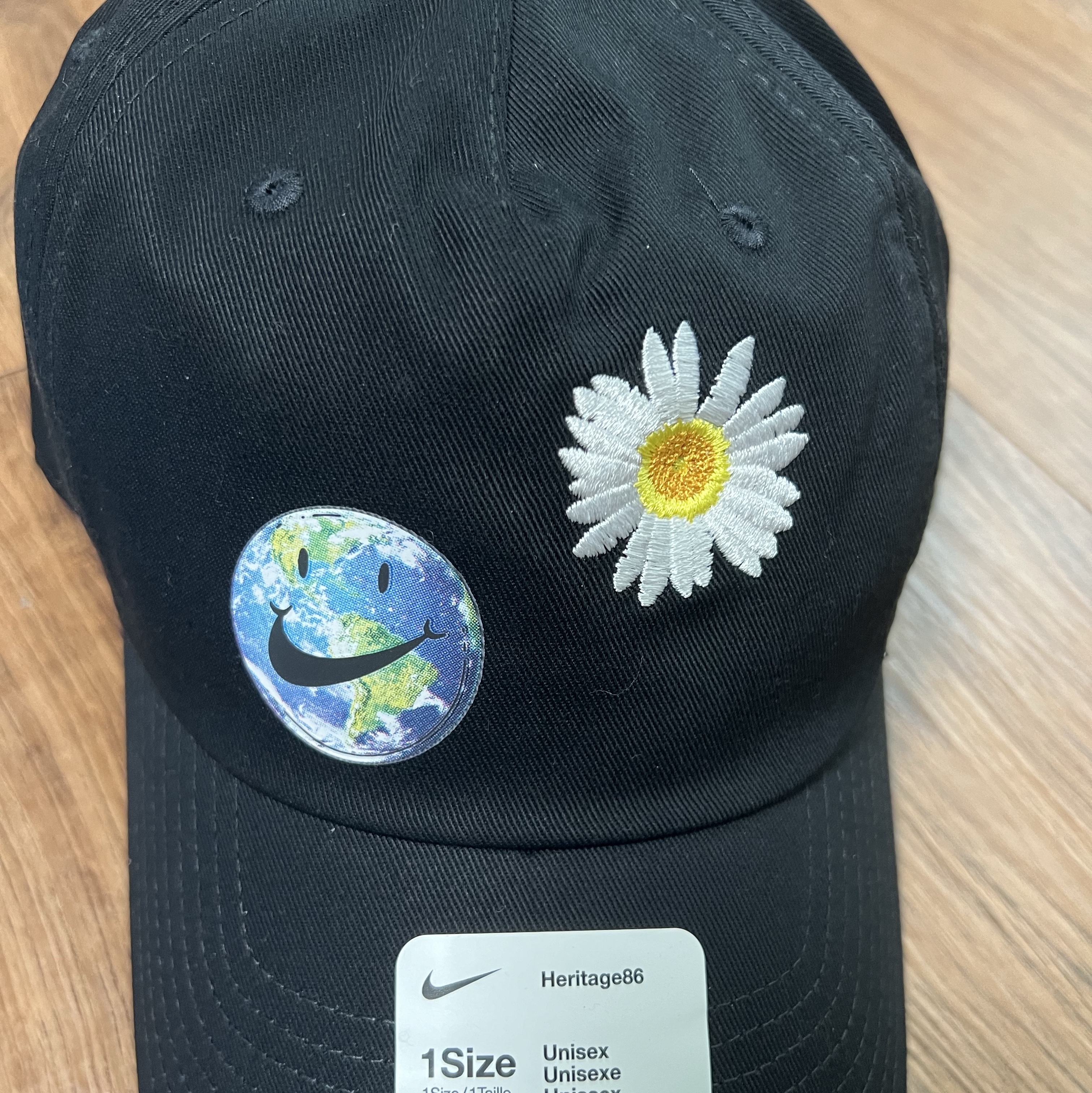 Nike Heritage 86 Cap Black 착용 스타일
