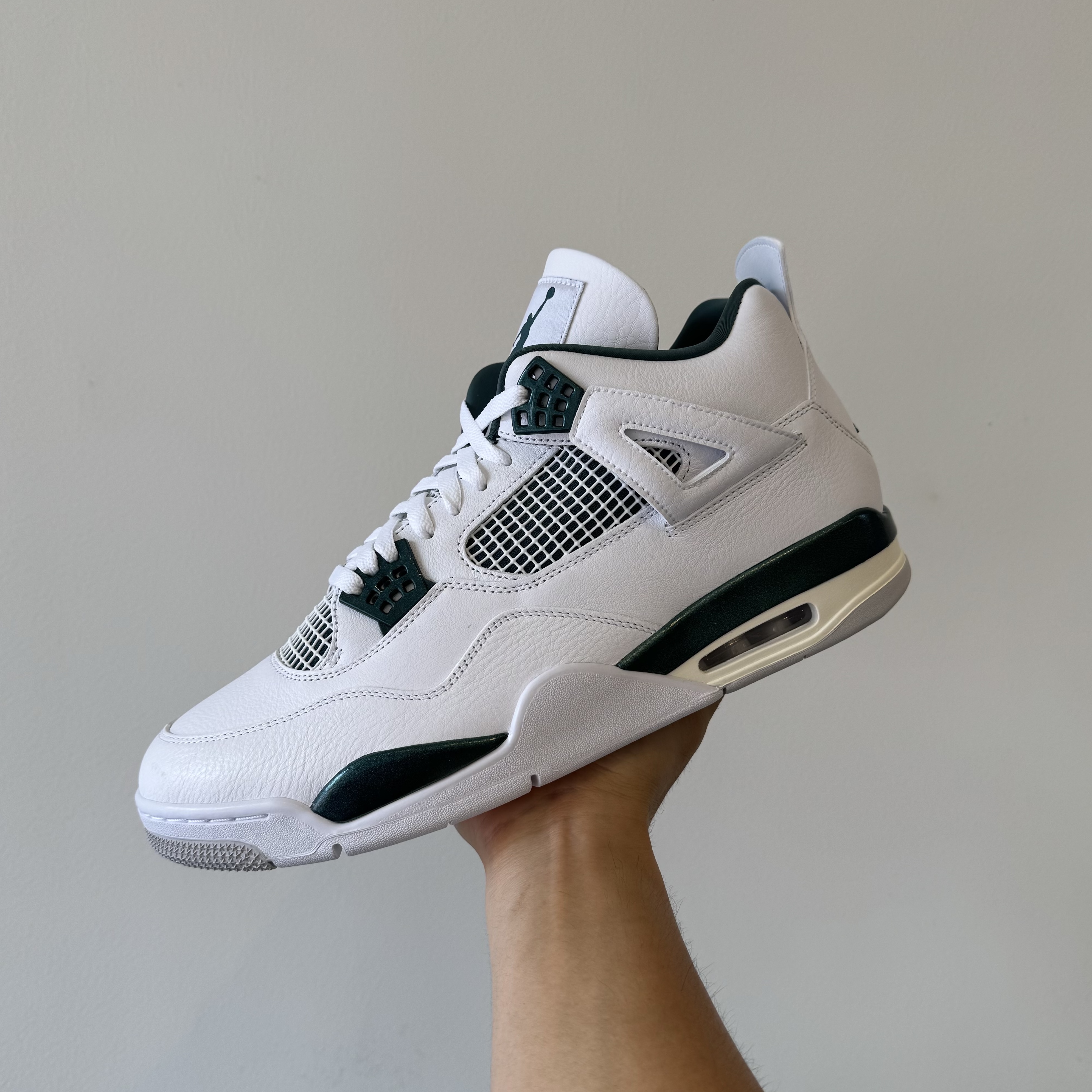 Jordan 4 Retro Oxidized Green 착용 스타일 - 1