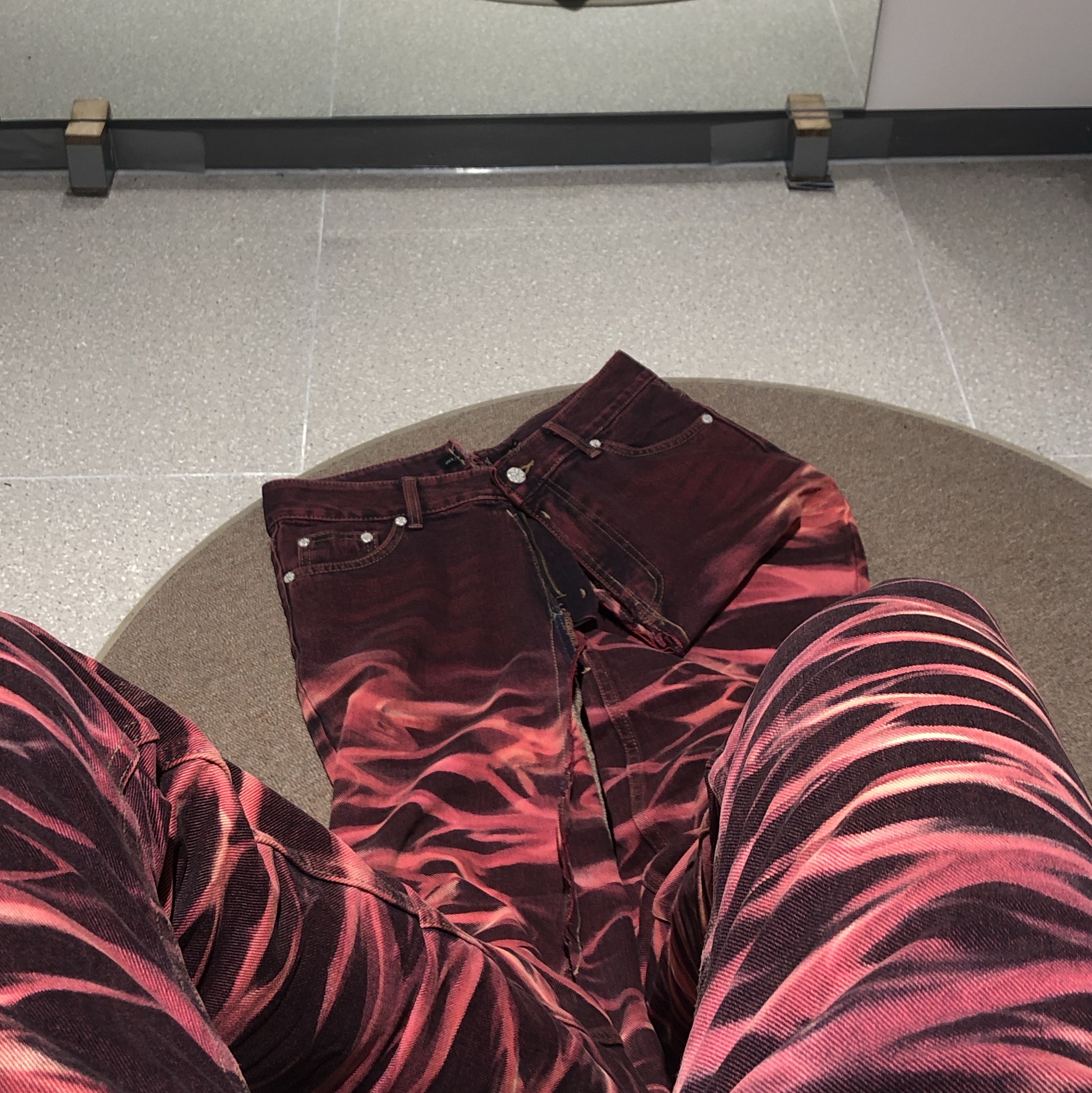 Surgery Yoonseul Long Length Double Jeans Flame, Surgery Destroyed Gauze Shirts Ivory 착용 스타일 - 1