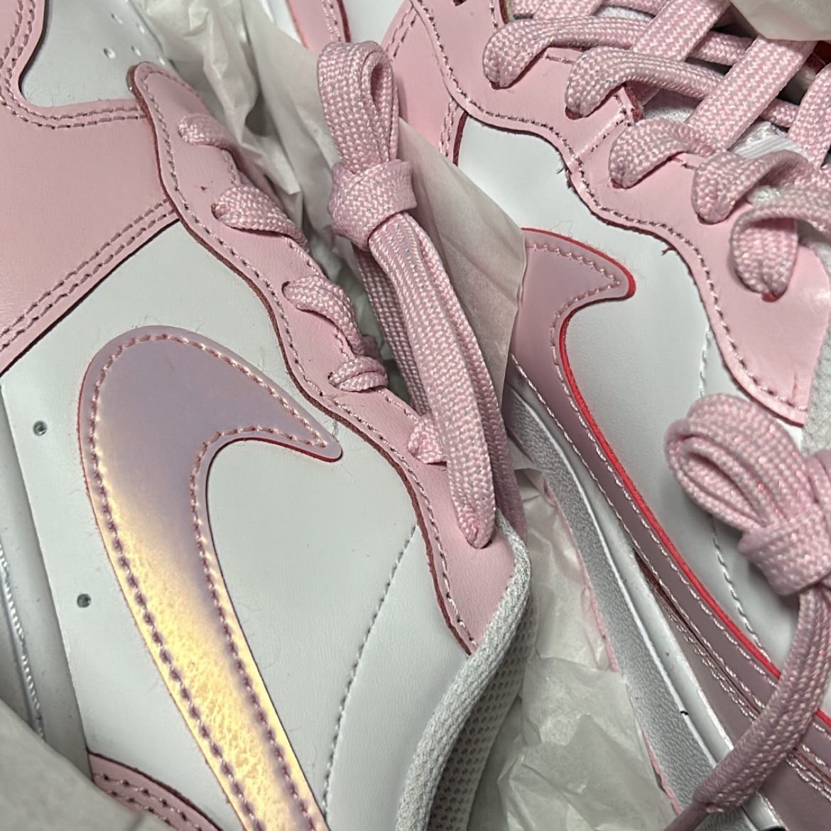 (GS) Nike Court Borough 2 SE White Pink Foam 착용 스타일