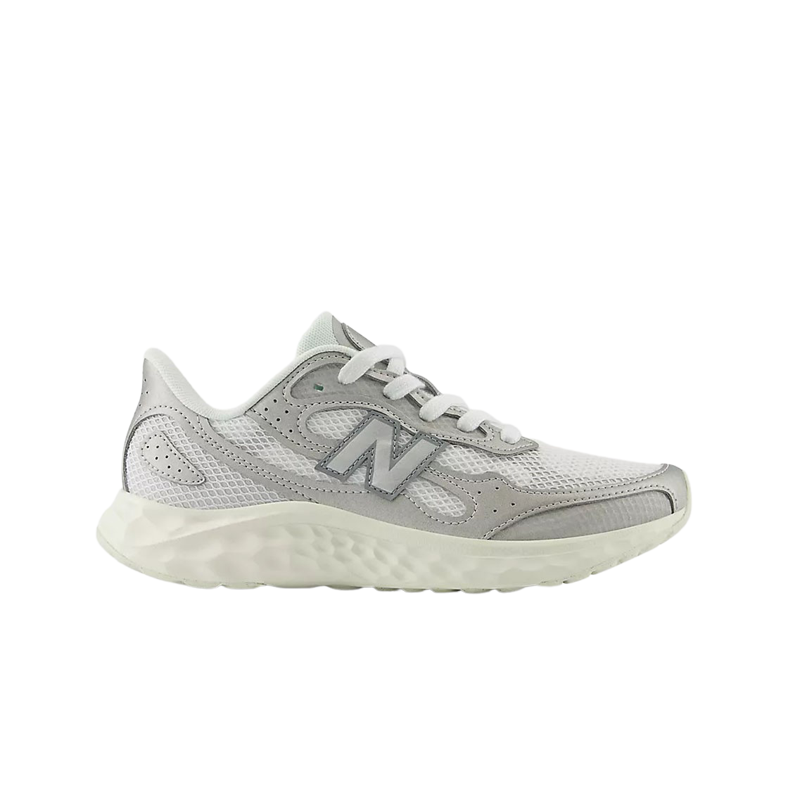 (W) New Balance Fresh Foam Arishi v4 Silver Metallic White - 2E Extra Wide 상세 이미지 1