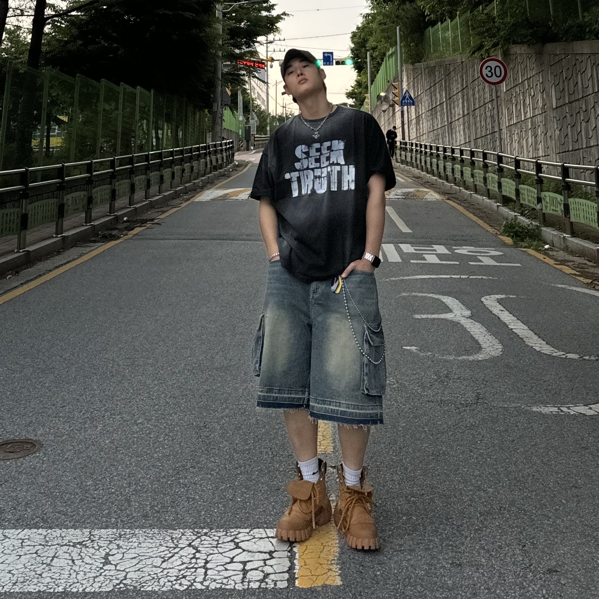 Timberland x Humberto Leon 6 Inch Boot Wheat Nubuck - Medium 착용 스타일 - 5