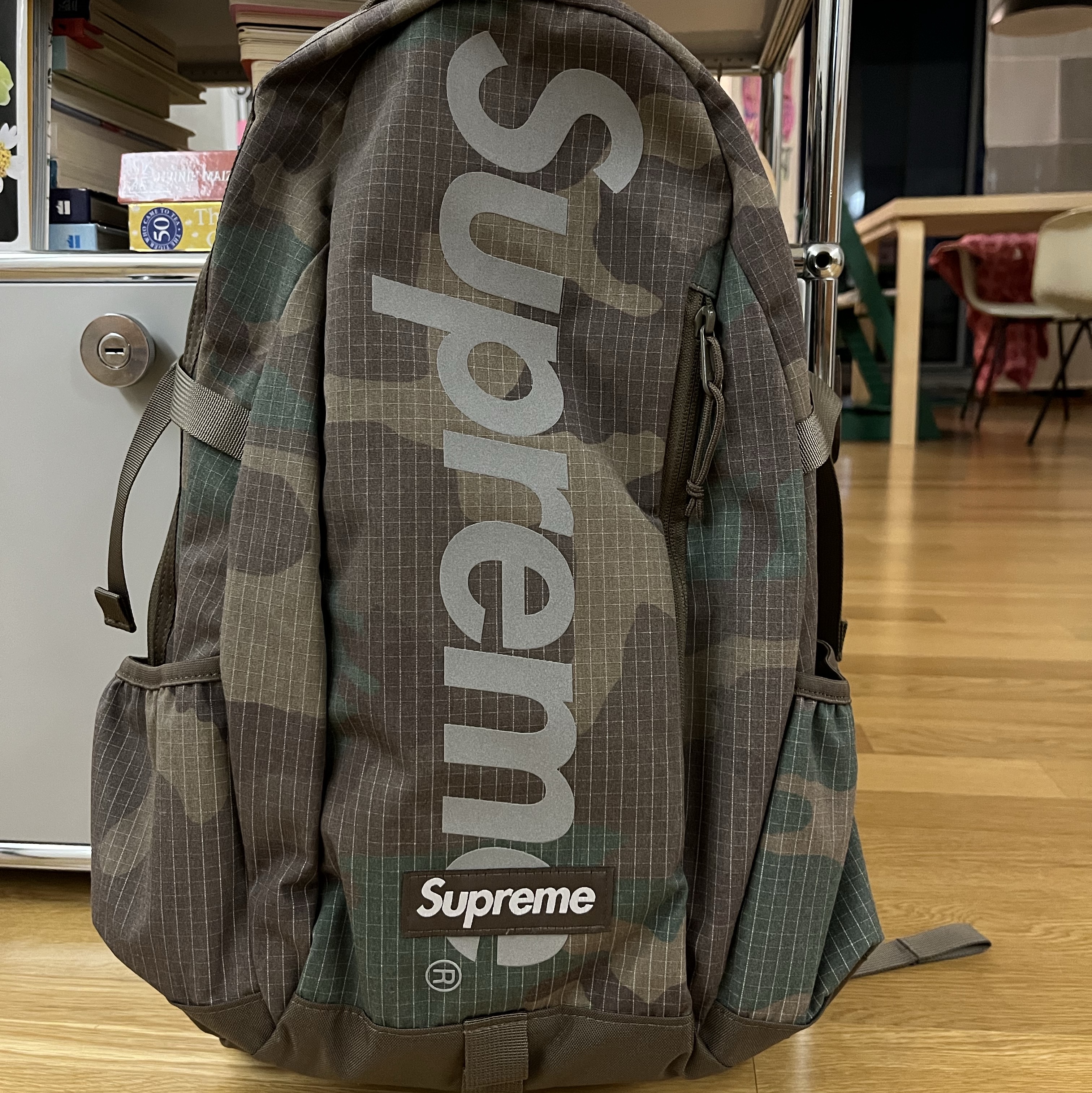 Supreme Backpack Woodland Camo - 24SS 착용 스타일 - 1