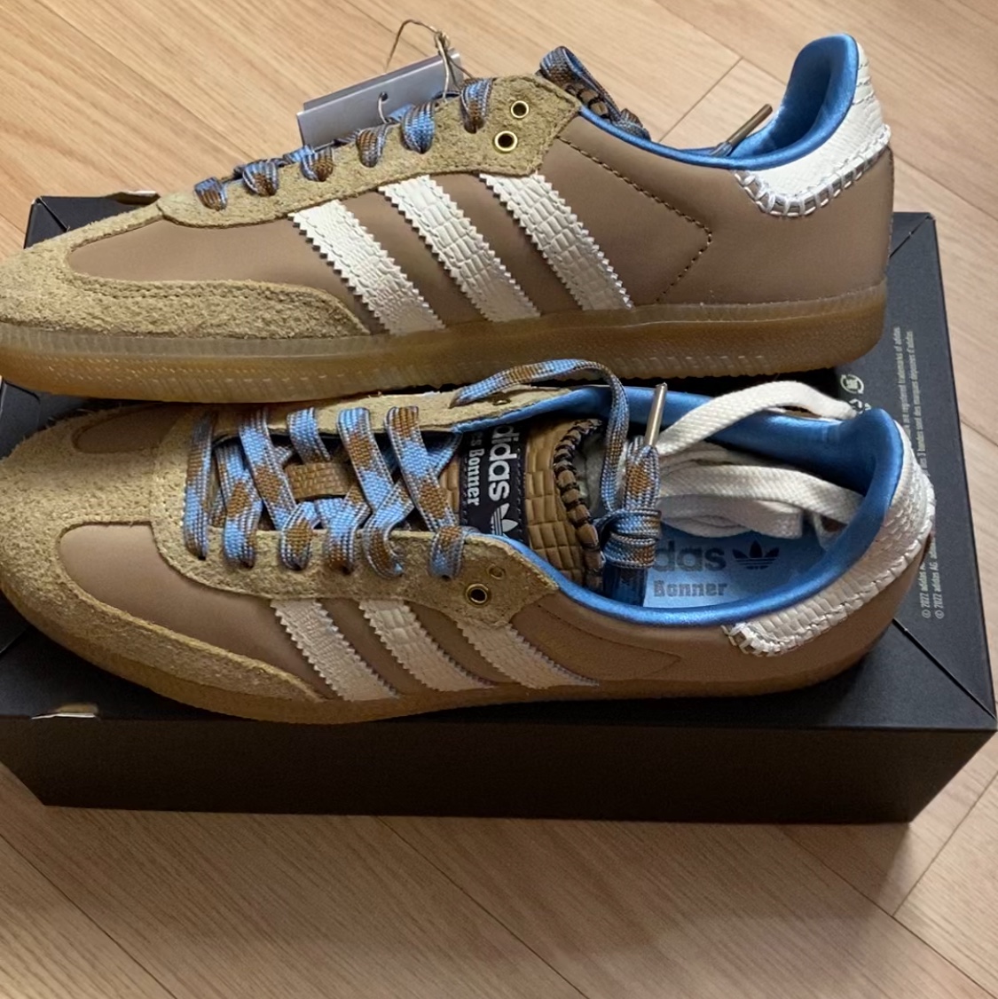 Adidas x Wales Bonner Samba Supplier Colour Wonder White 착용 스타일