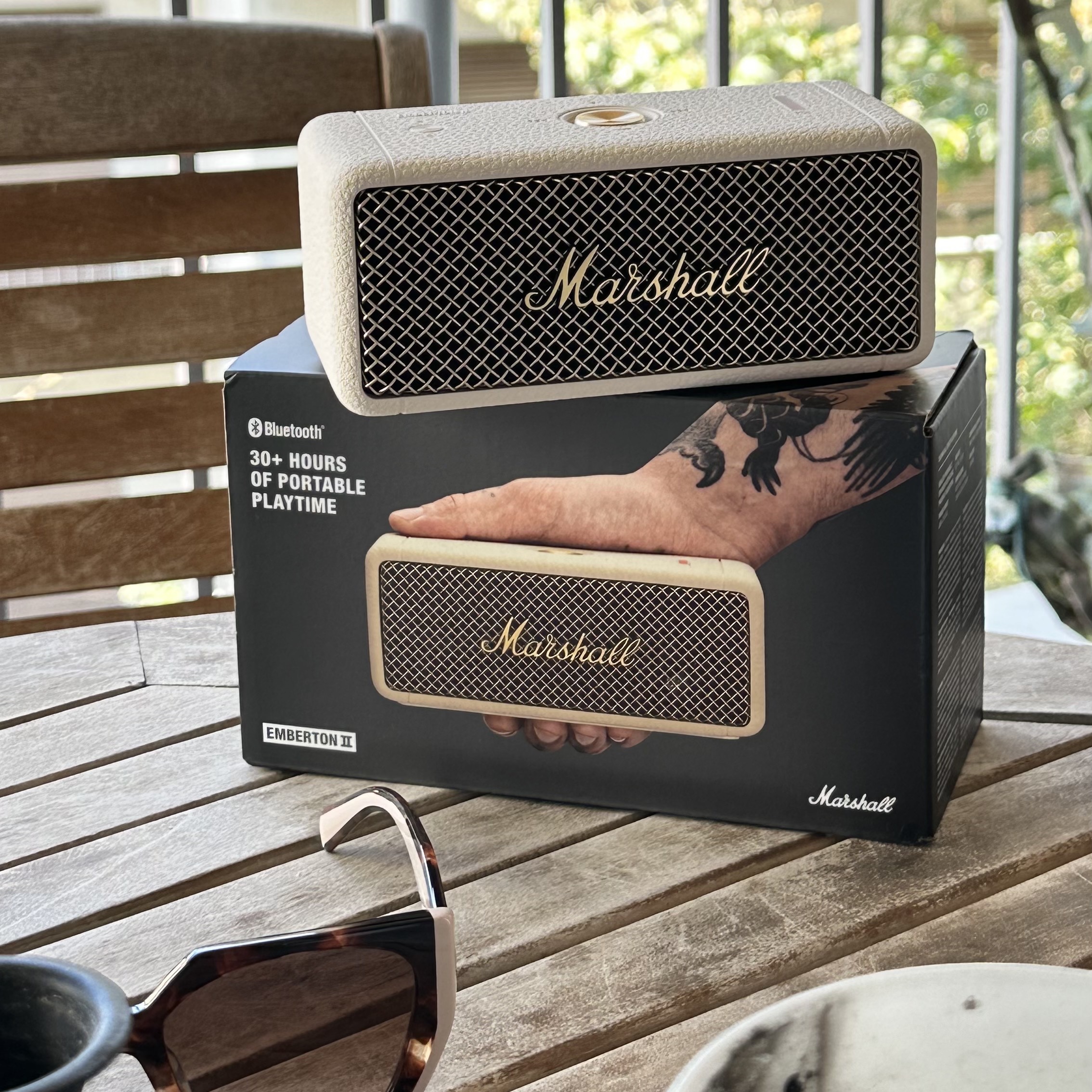 Marshall Emberton II Cream (Korean Ver.) 착용 스타일