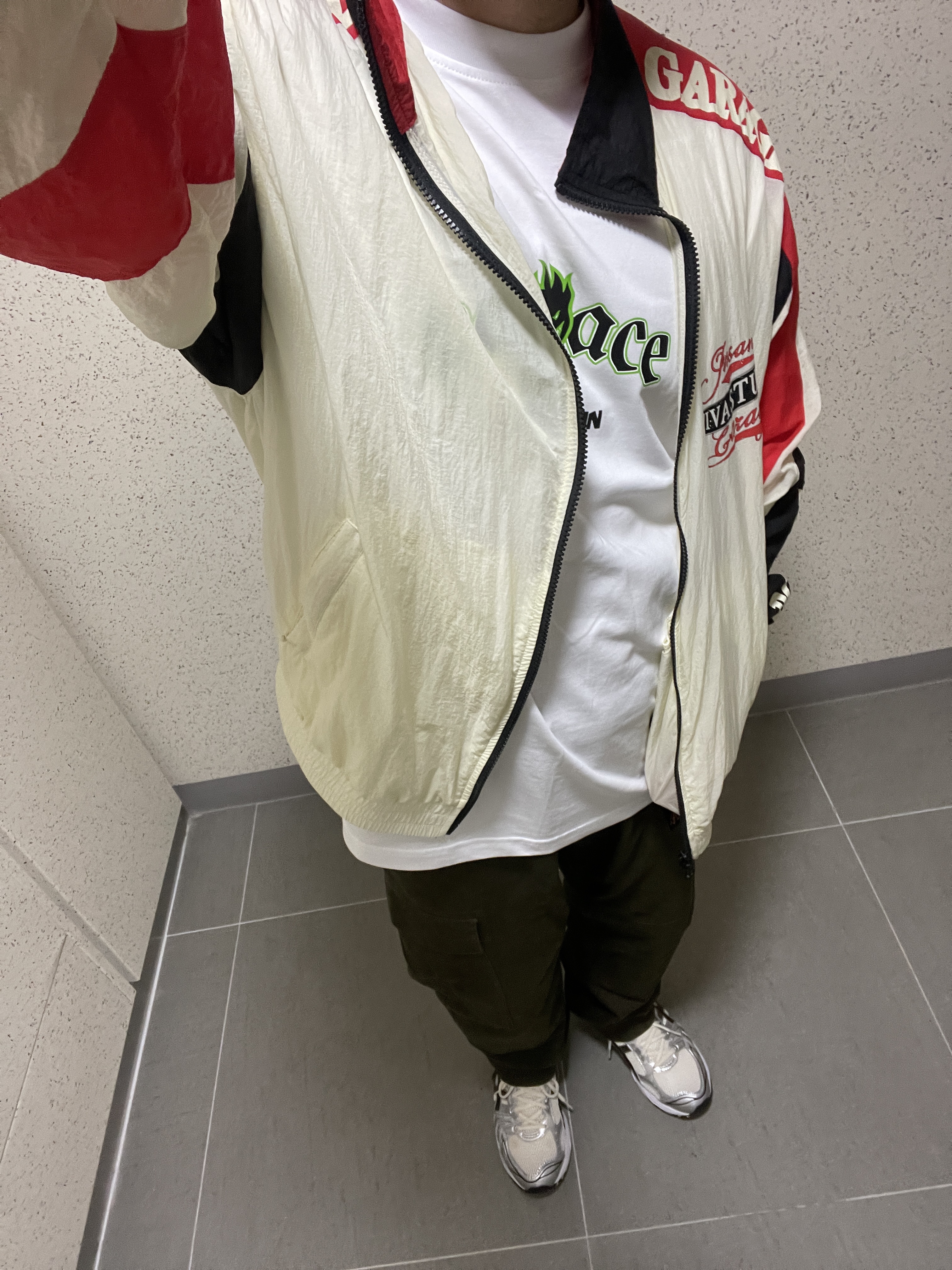 Asics Gel-Kayano 14 Cream Black 착용 스타일 - 1