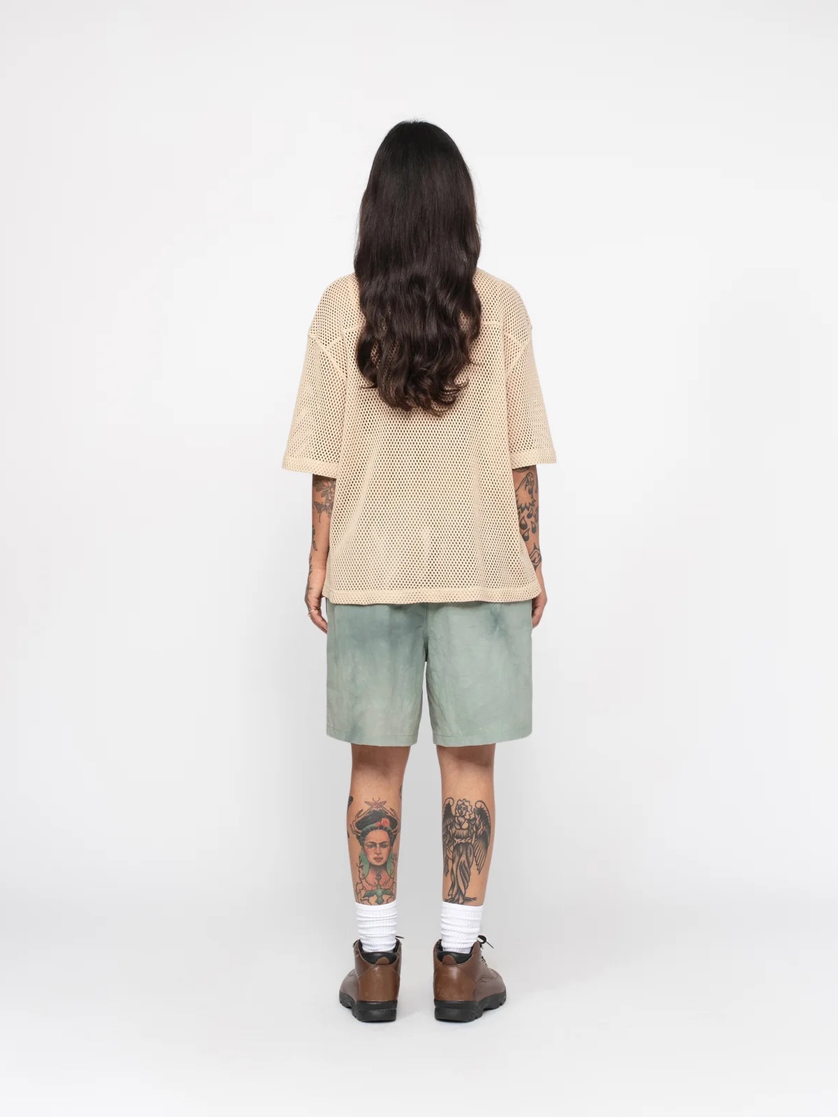 Stussy Wave Dye Nylon Shorts Sage 착용 스타일 - 2