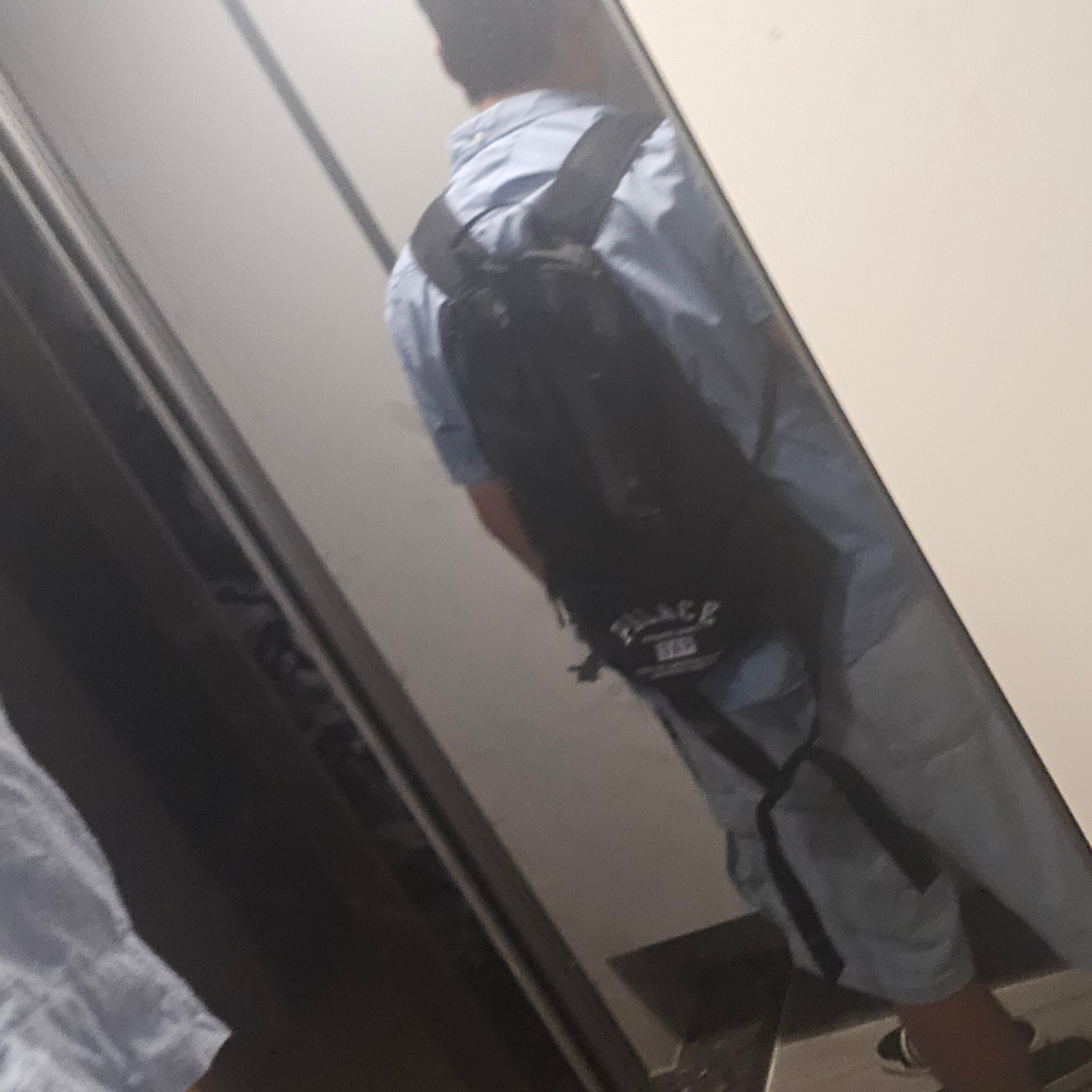 Palace x Gap Backpack Black - 24SS, Adidas Forum Low Classic Brown 착용 스타일 - 3