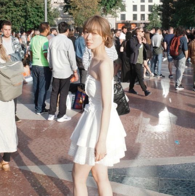 [KREAM 단독 / 예약 배송] FLETTA 89 Lace Top Dress Mini 착용 스타일