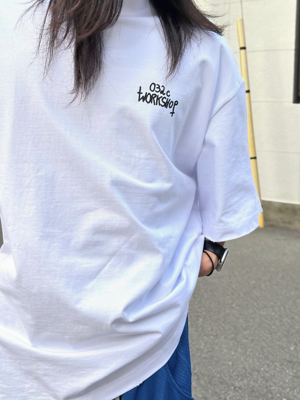 032c Mayhem Oversized T-Shirt White 착용 스타일 - 3