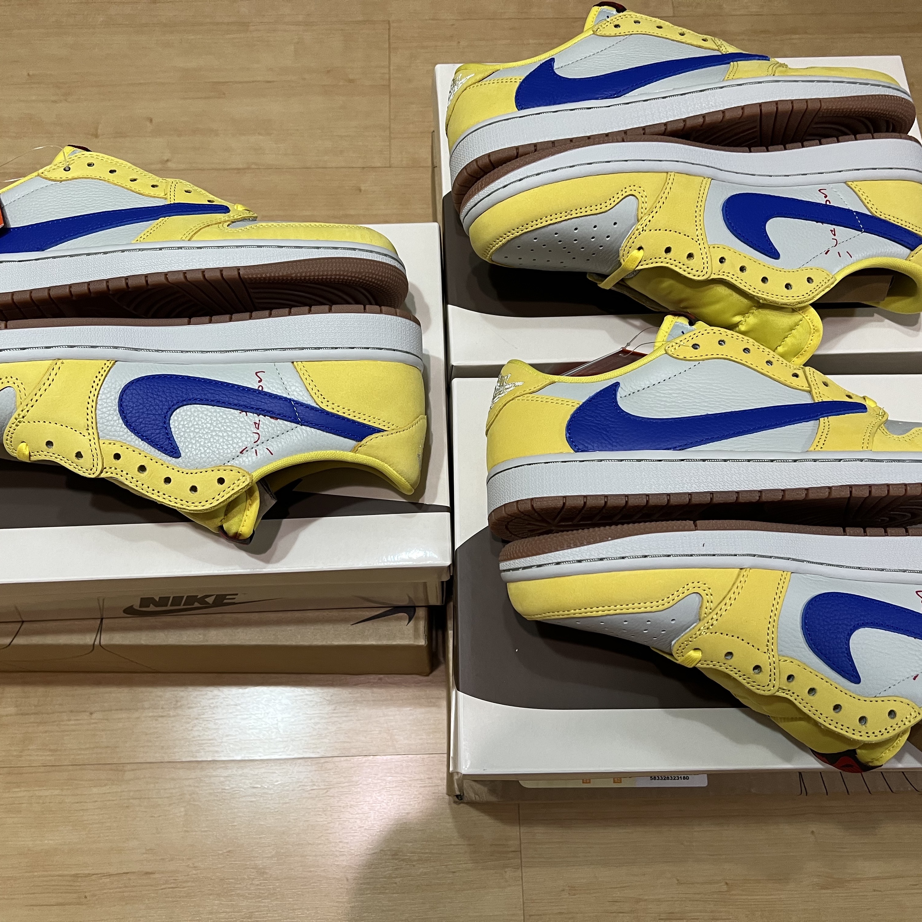 (W) Jordan 1 x Travis Scott Retro Low OG SP Canary 착용 스타일