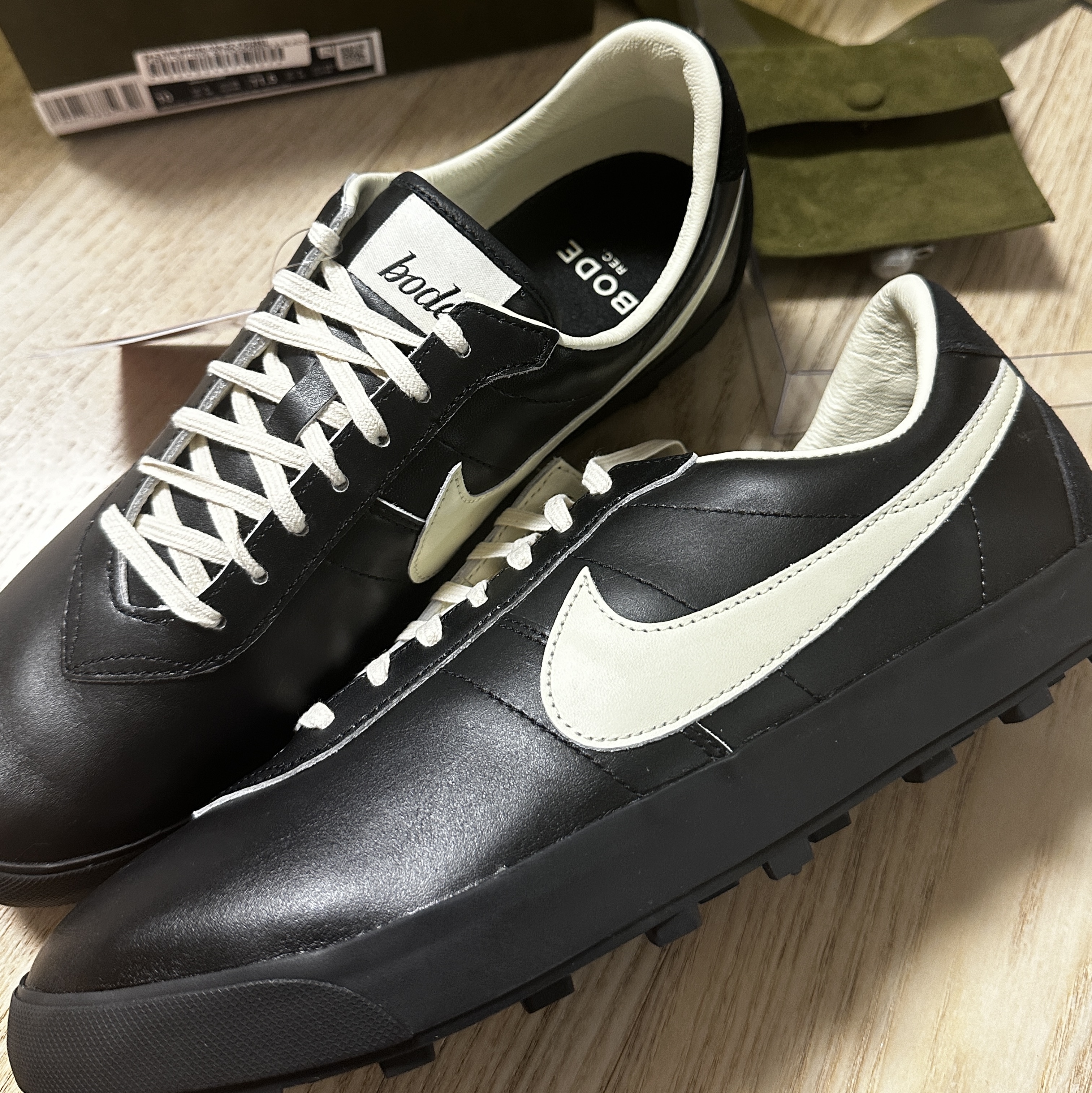 Nike x Bode Astrograbber SP Black and Coconut Milk 착용 스타일 - 3