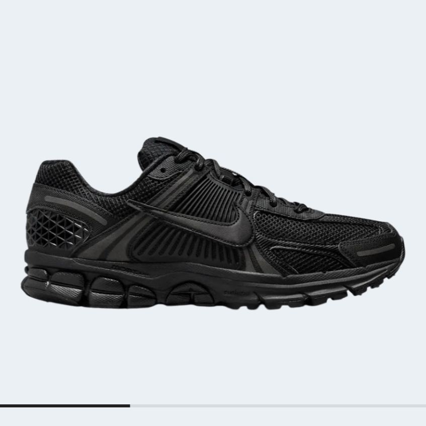 Nike Zoom Vomero 5 SP Black 착용 스타일