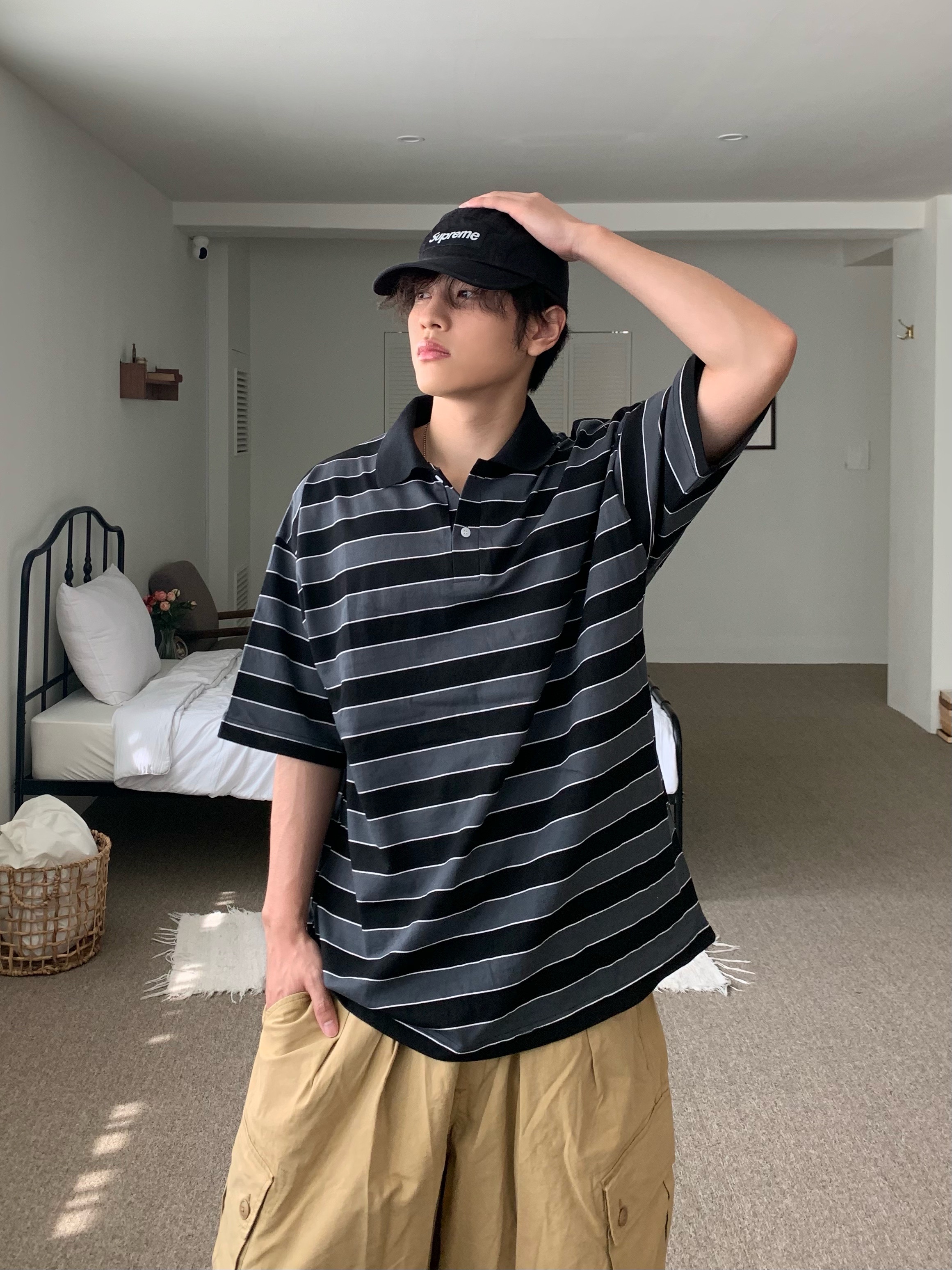 Supreme Washed Chino Twill Camp Cap Black 착용 스타일 - 1