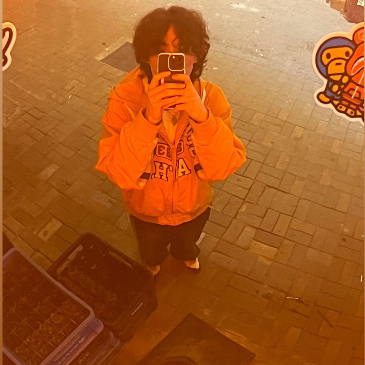 Supreme Applique Hooded Track Jacket Orange - 23SS, Nike x Travis Scott Air Max 1 Cact.us Brown 착용 스타일 - 1