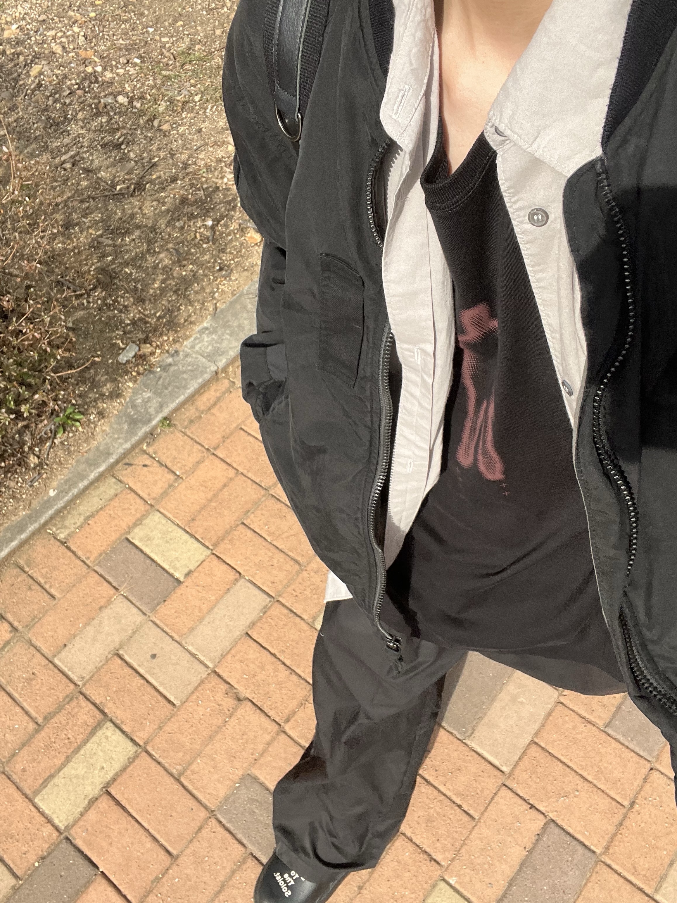 Polyteru 1011 Nylon Track Pants Triple Black, Polyteru 1011 Reversible Patched MA-1 Washed Black (Dyed Mud) 착용 스타일 - 1