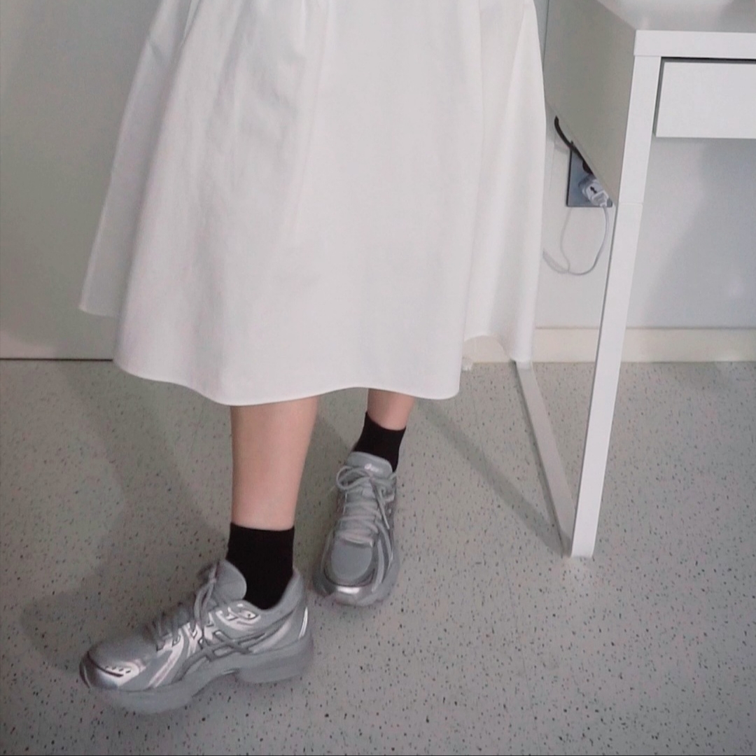 (W) Asics Gel-Flux 4 CN Gray Silver 착용 스타일