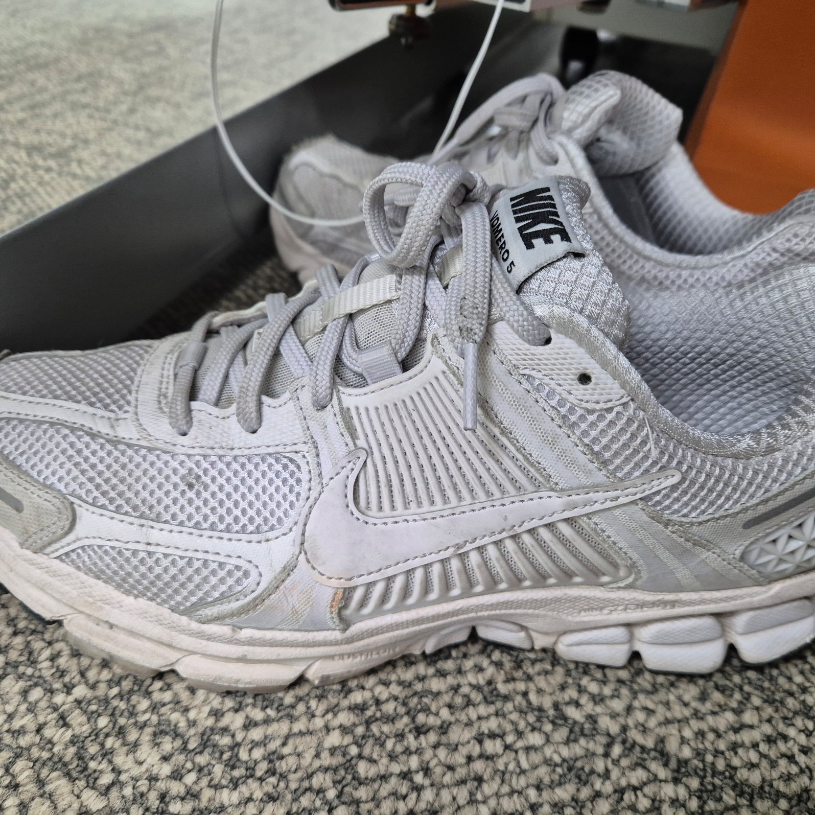 Nike Zoom Vomero 5 SP Vast Grey 2023 착용 스타일